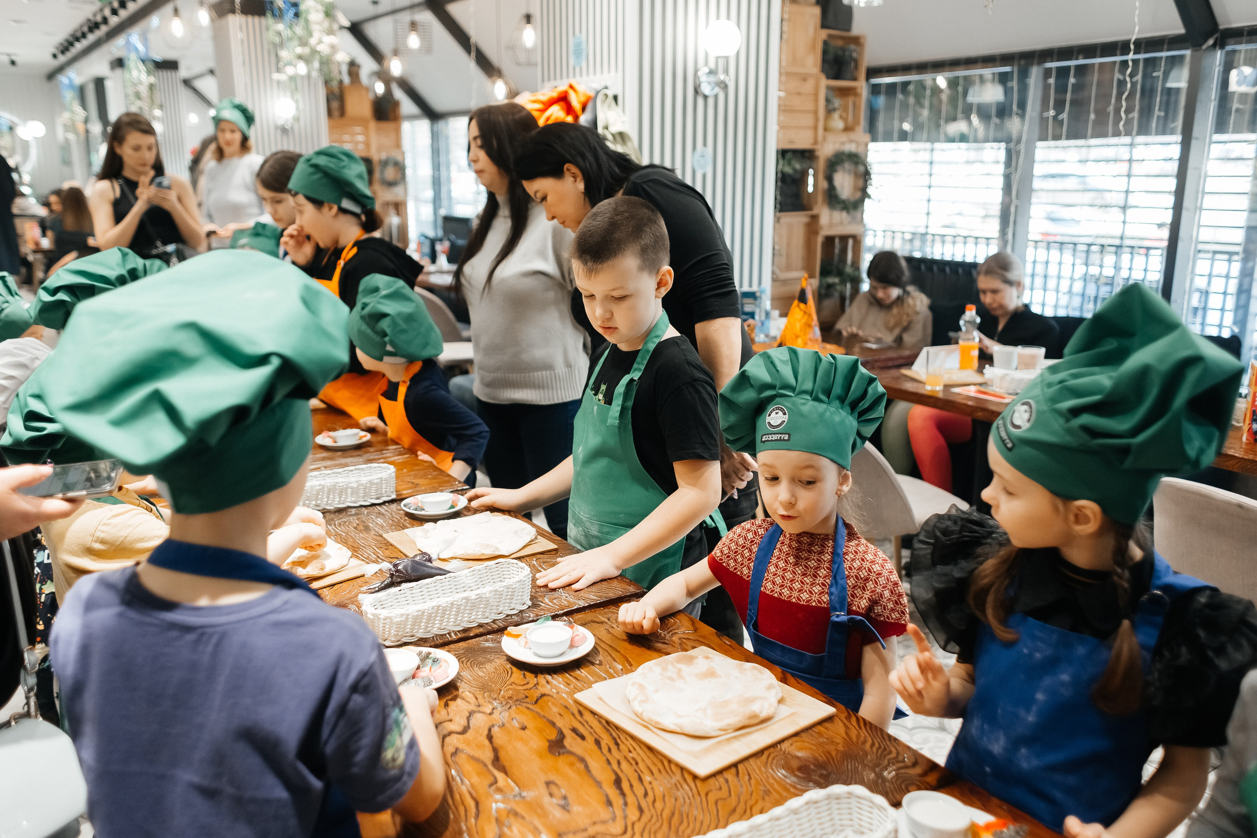 Детский мастер-класс в «Кофебулка». Фотограф Кемерово | Сергей