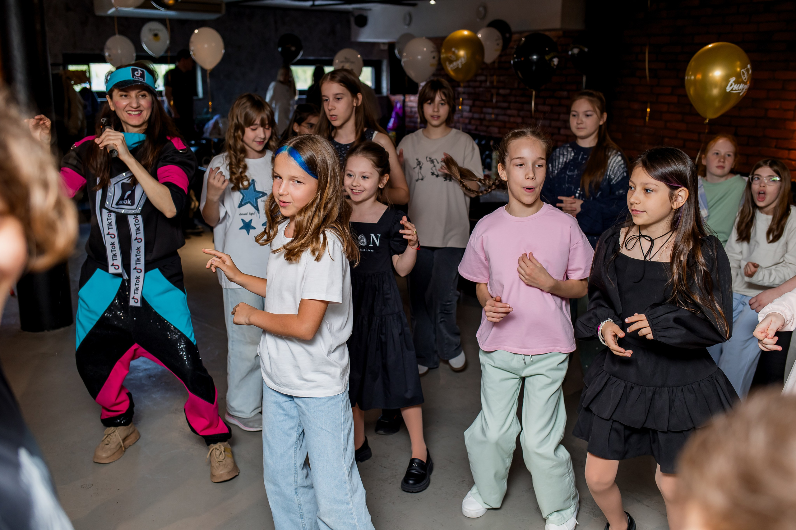 Выпускной 4 класс. Фотограф в Москве Авдеева Мария