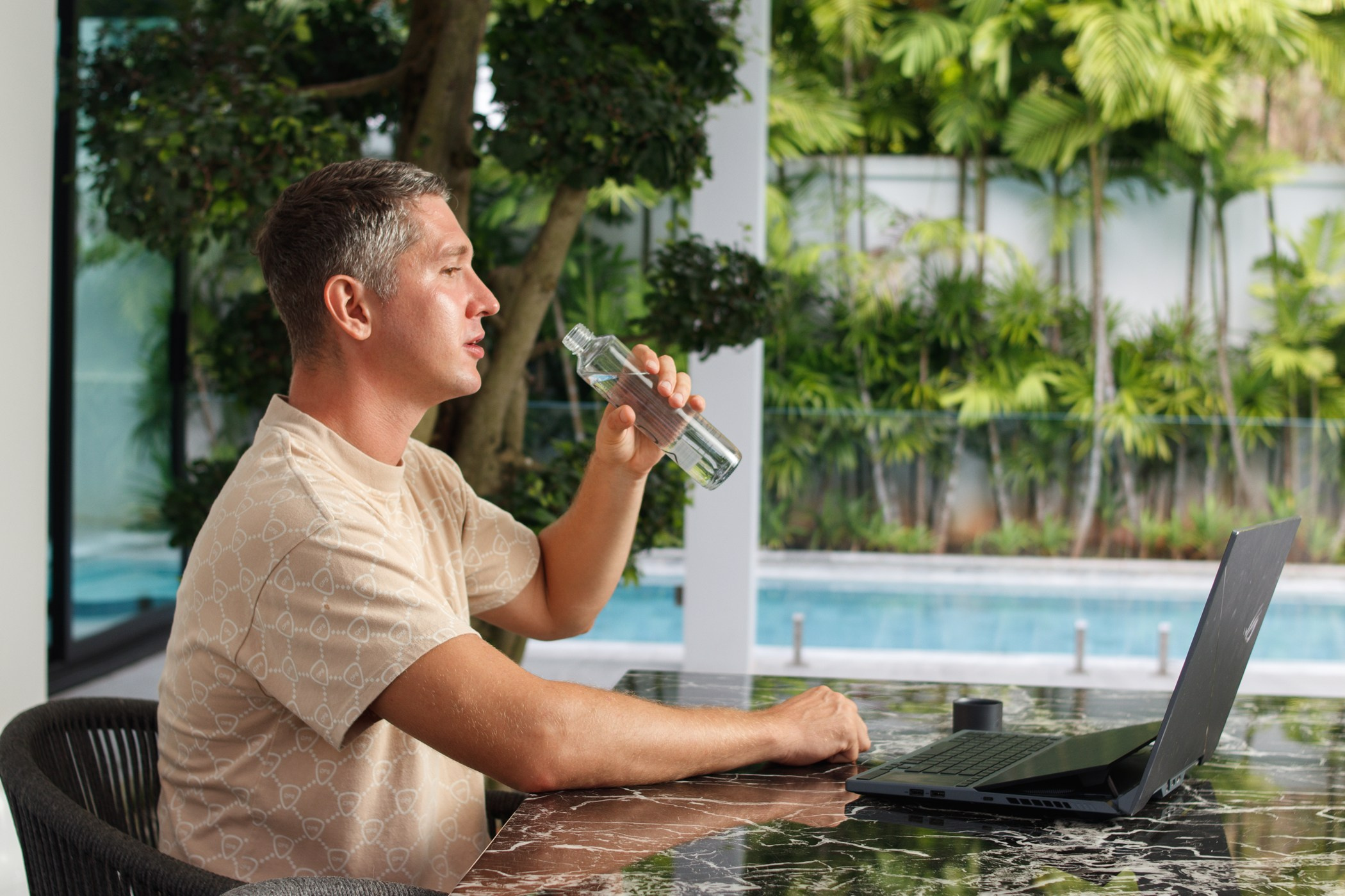 Портретная фотосессия на Пхукете для мужчины