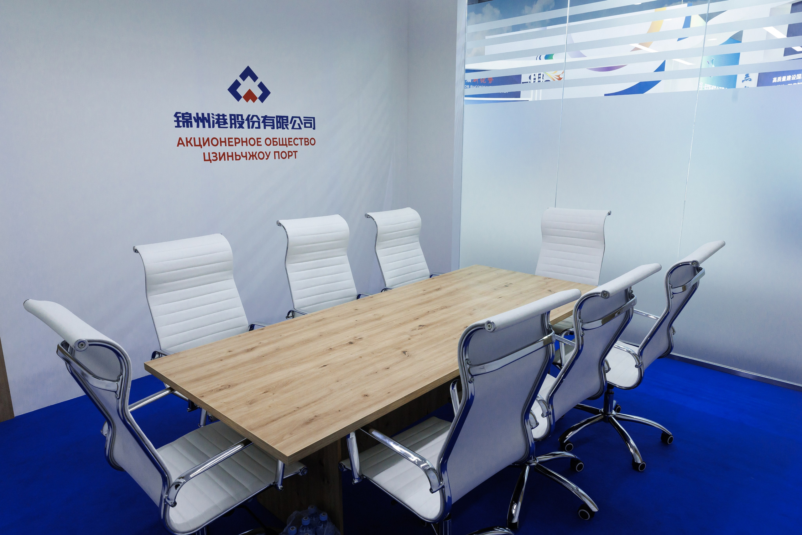 Интерьерная съемка стендов на выставке «Иннопром»