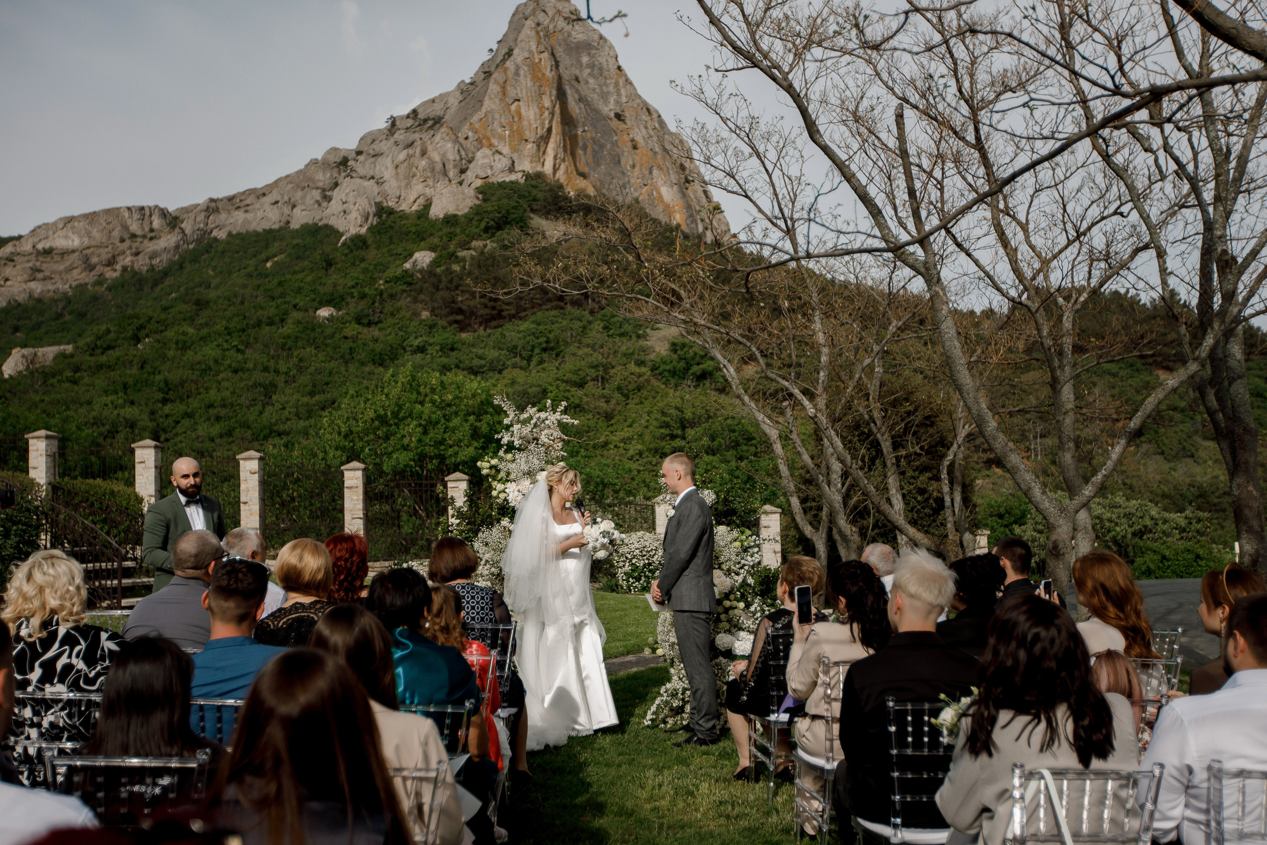 Денис и Алина. Белый замок. Фотограф Анна Лейман. Севастополь