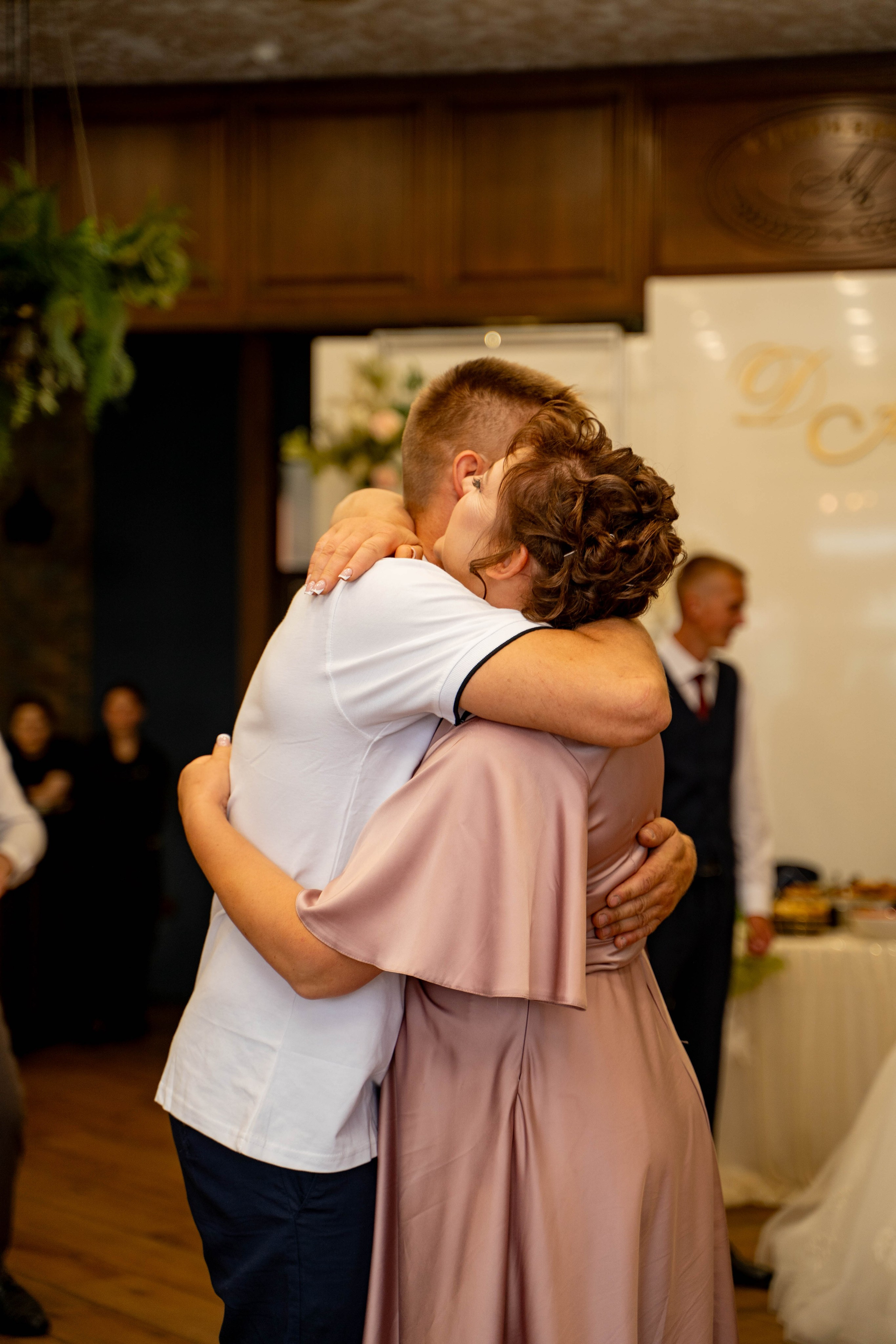 Данил и Анастасия. Видеосьемка, фотосьемка свадеб, юбилеев, утренников в Краснодарском кр