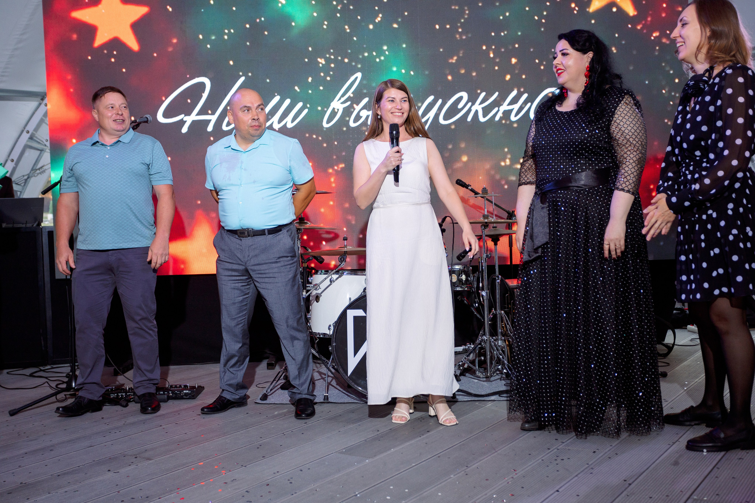 ВЫПУСКНОЙ: Волки-Липки. Все фото. Профессиональный фотограф в Ижевске Леша Петров