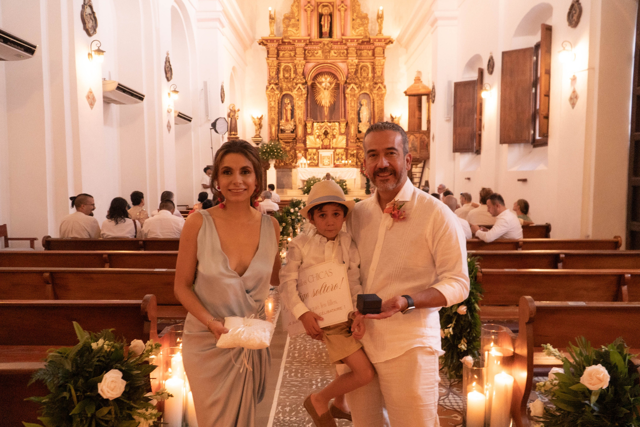 Catalina and Romain. Wedding Photographer in Barcelona and Medellin