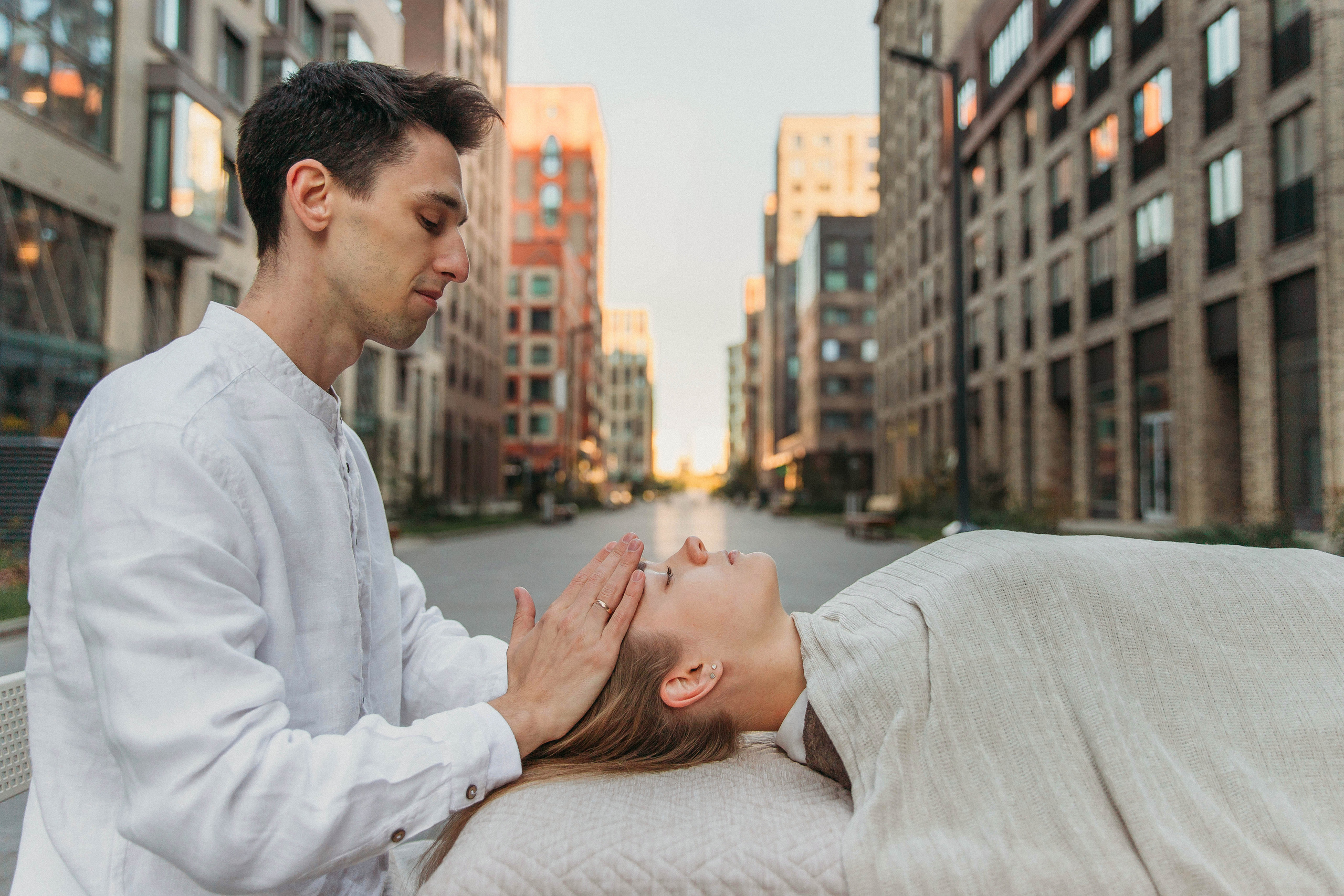 Контент-съёмка телесно-энергетический массаж. Татьяна Макарова — детский и семейный фотограф Москва