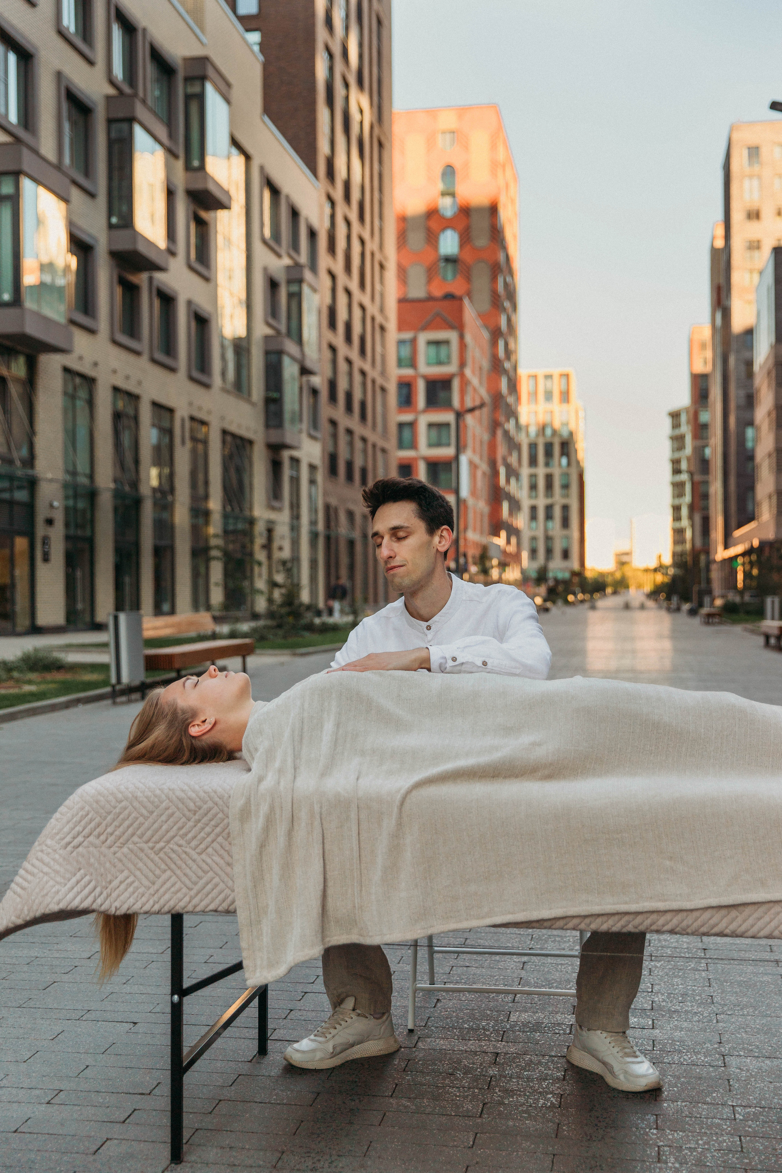 Контент-съёмка телесно-энергетический массаж. Татьяна Макарова — детский и семейный фотограф Москва