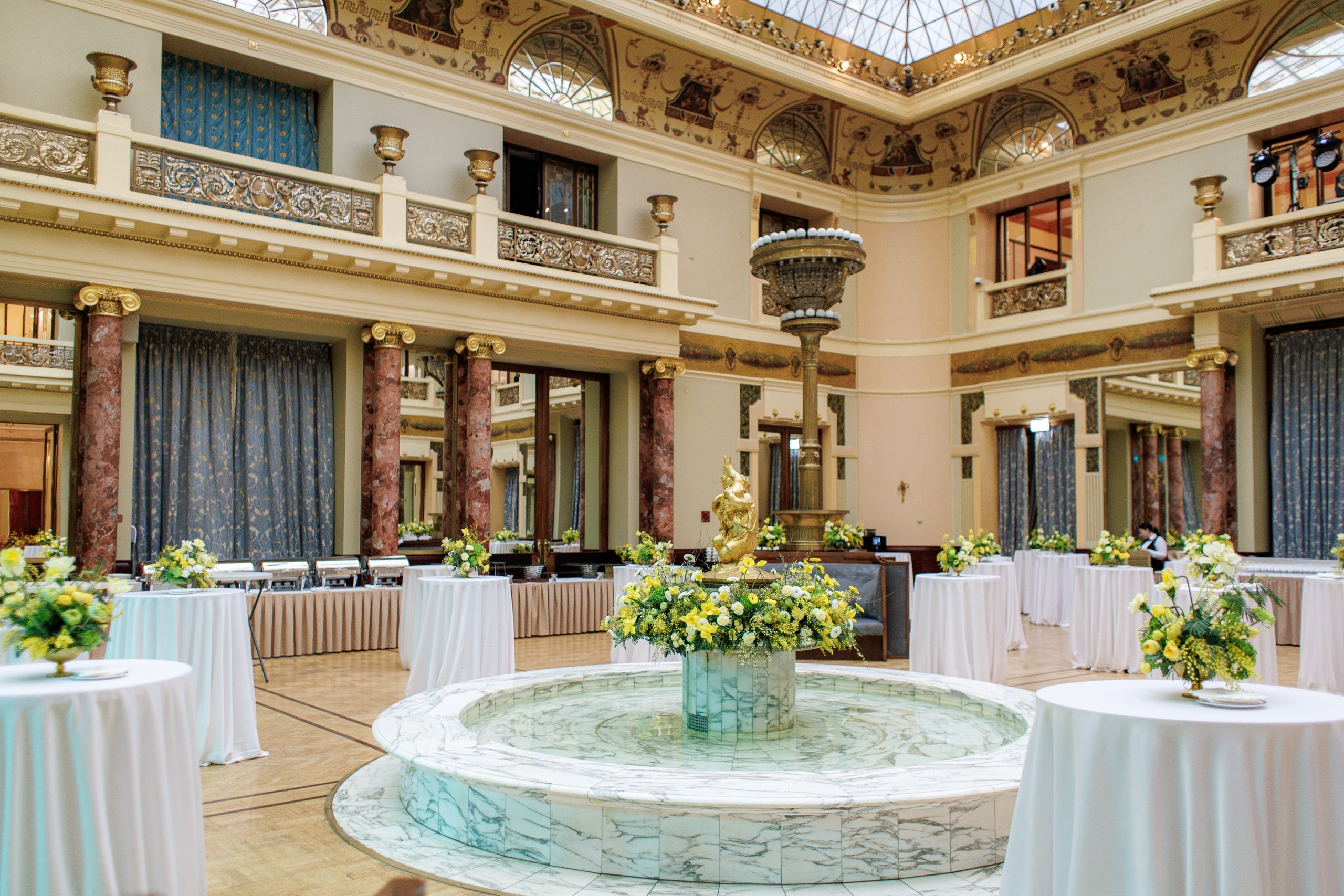 After party международного форума. Kirillova Studio — мастерская декора и событий Юли Кирилловой