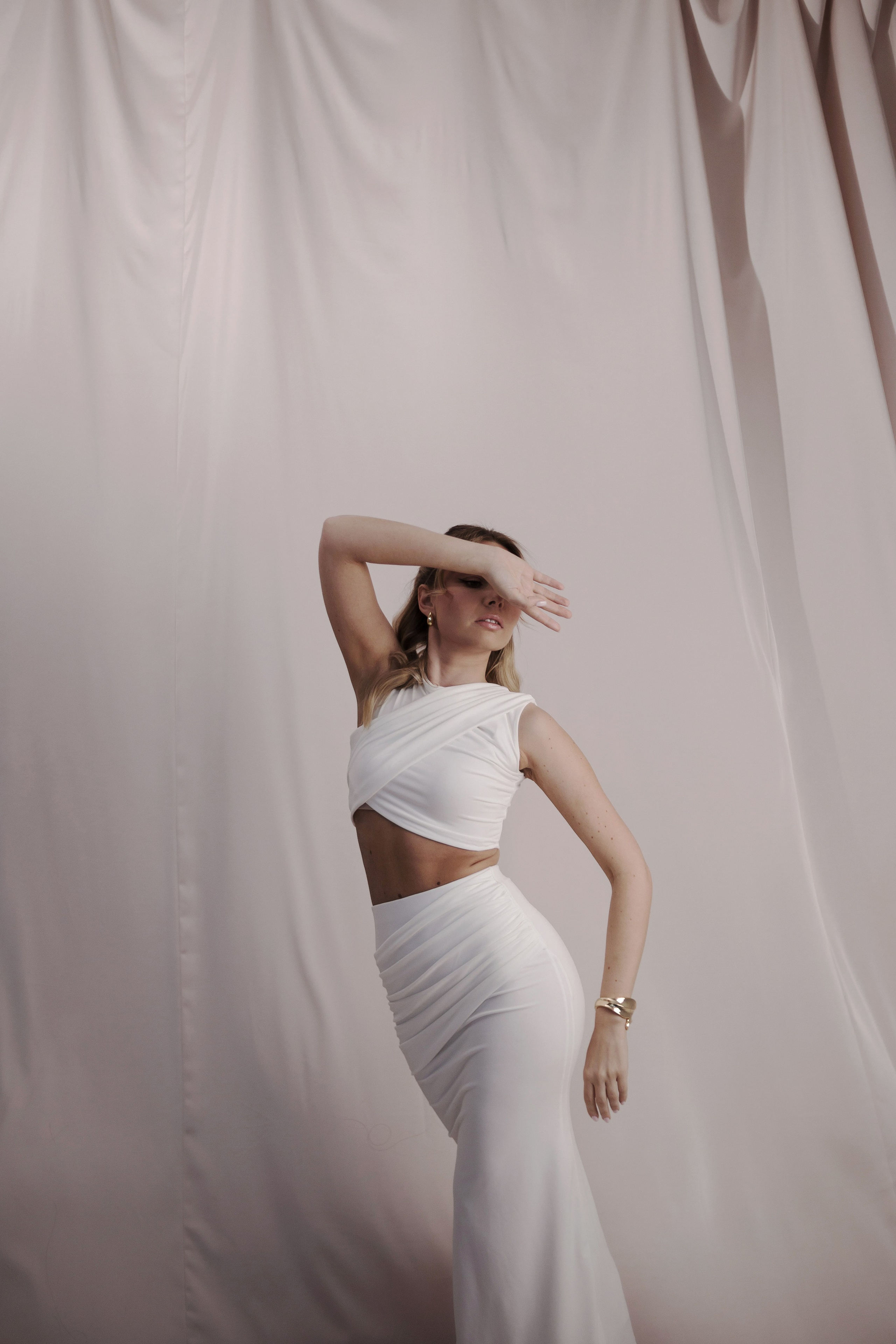 Md: @lovexxxxMuah: @mari.bulatovaOrg: @creative_photodayLoc: @daily_photostudio