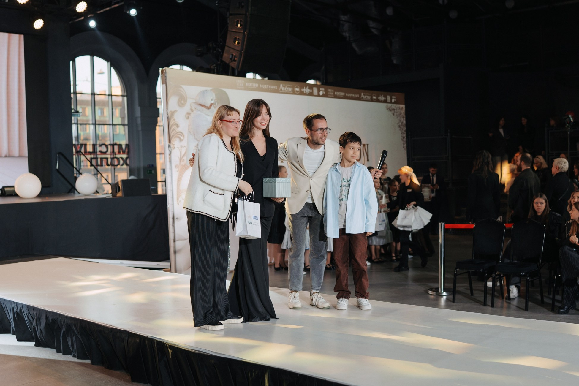 Kids Fashion Week. Annyshka