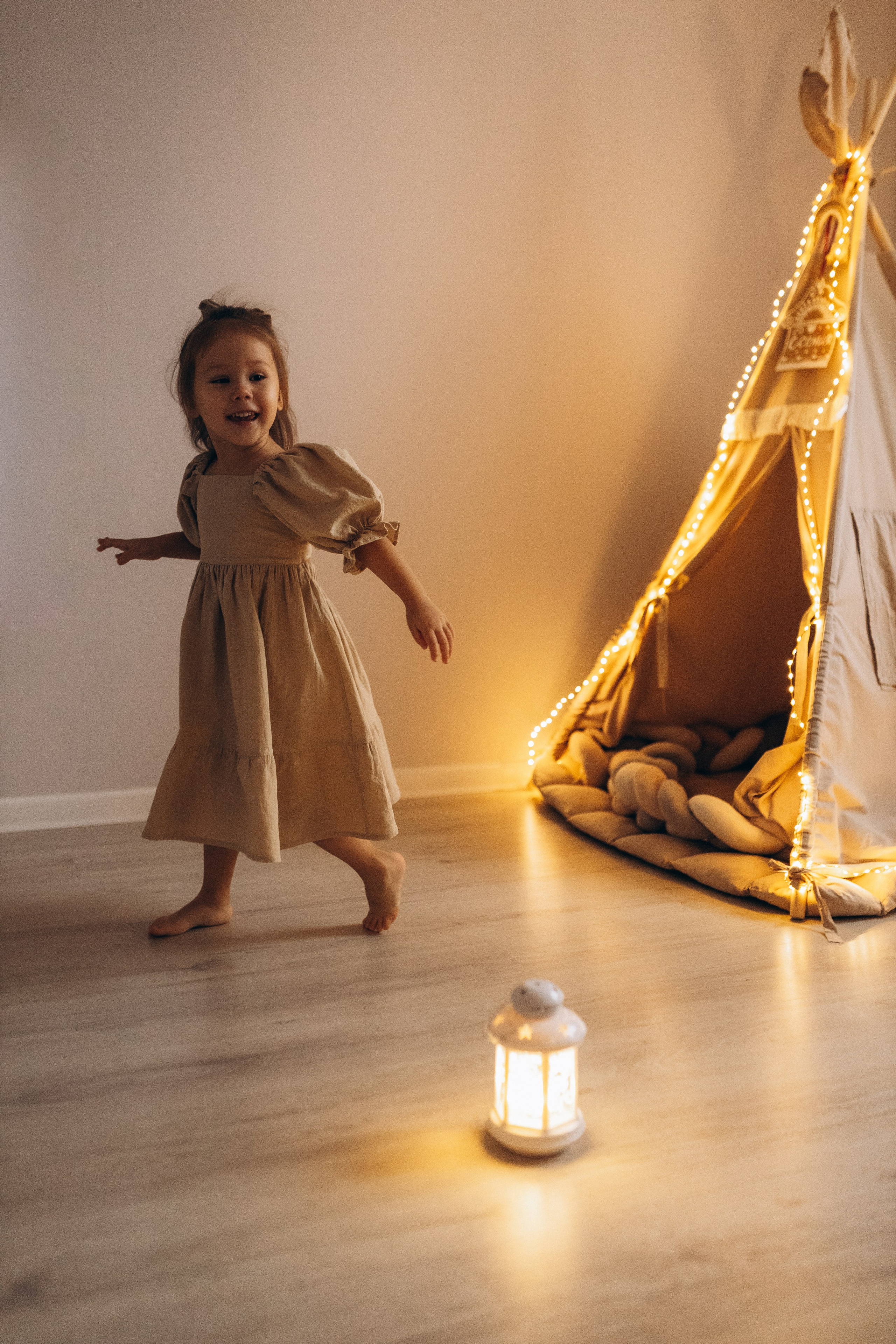 Семейная новогодняя фотосессия дома Самара. Семейный фотограф в Самаре Елена Ефимова