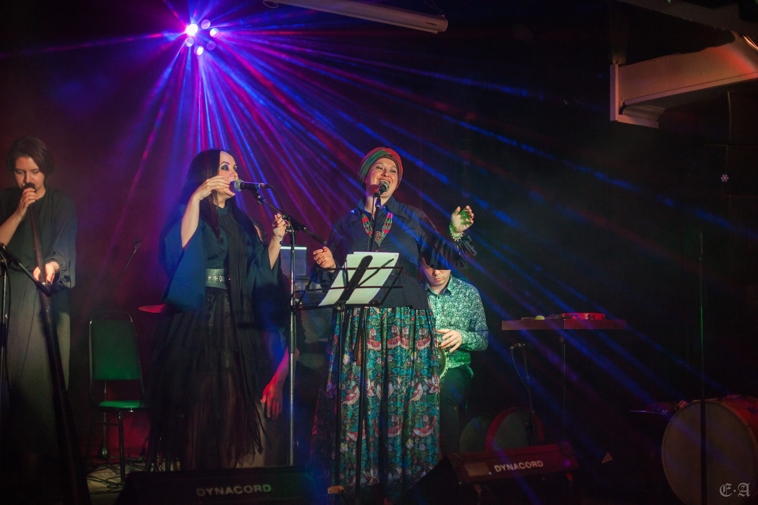 Dara Yara в «Алиби». Фотограф Ellairen