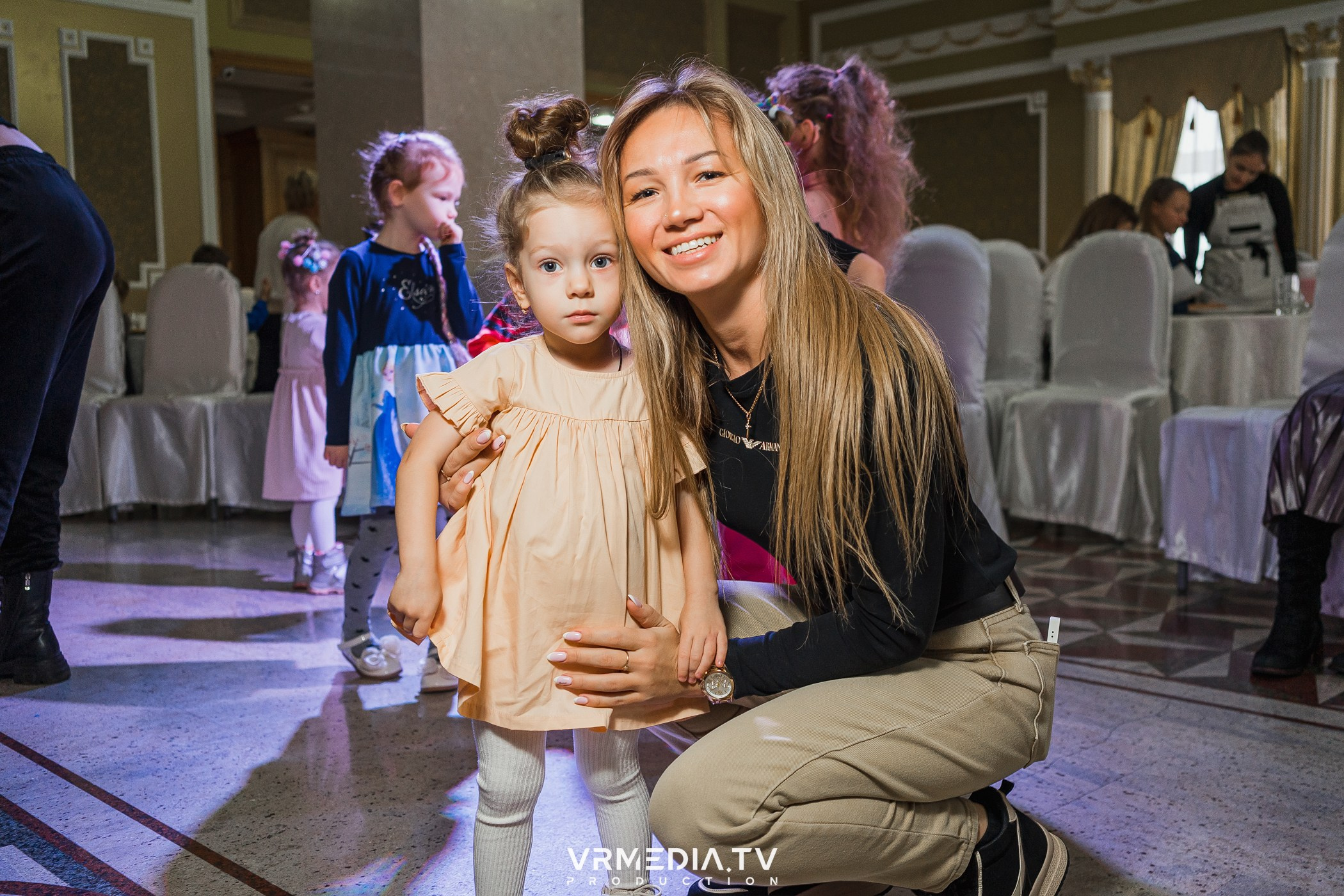 ХОЛОДНОЕ СЕРДЦЕ в ресторане «Империя»