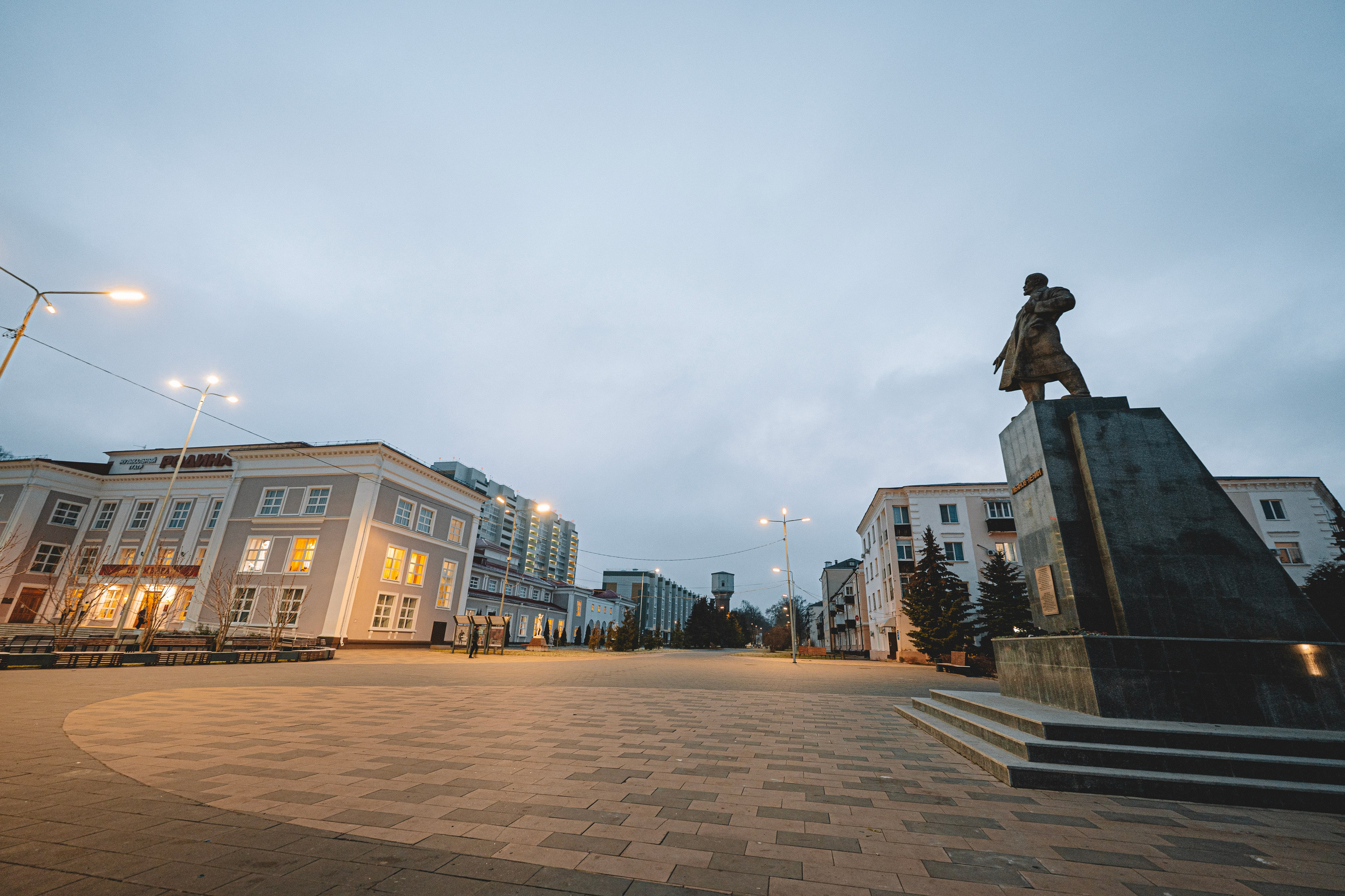 Стрит фото. Свадебный фотограф в Казани, и Зеленодольске Радик Мухаметов