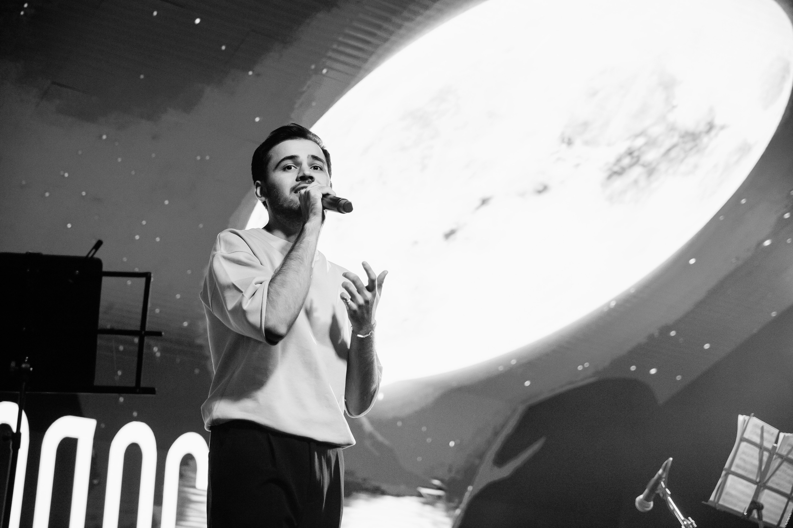 PRОГОЛОС ЕЛЬЦИН ЦЕНТР. Репортажный и портретный фотограф в Екатеринбурге Гизатуллин Марат