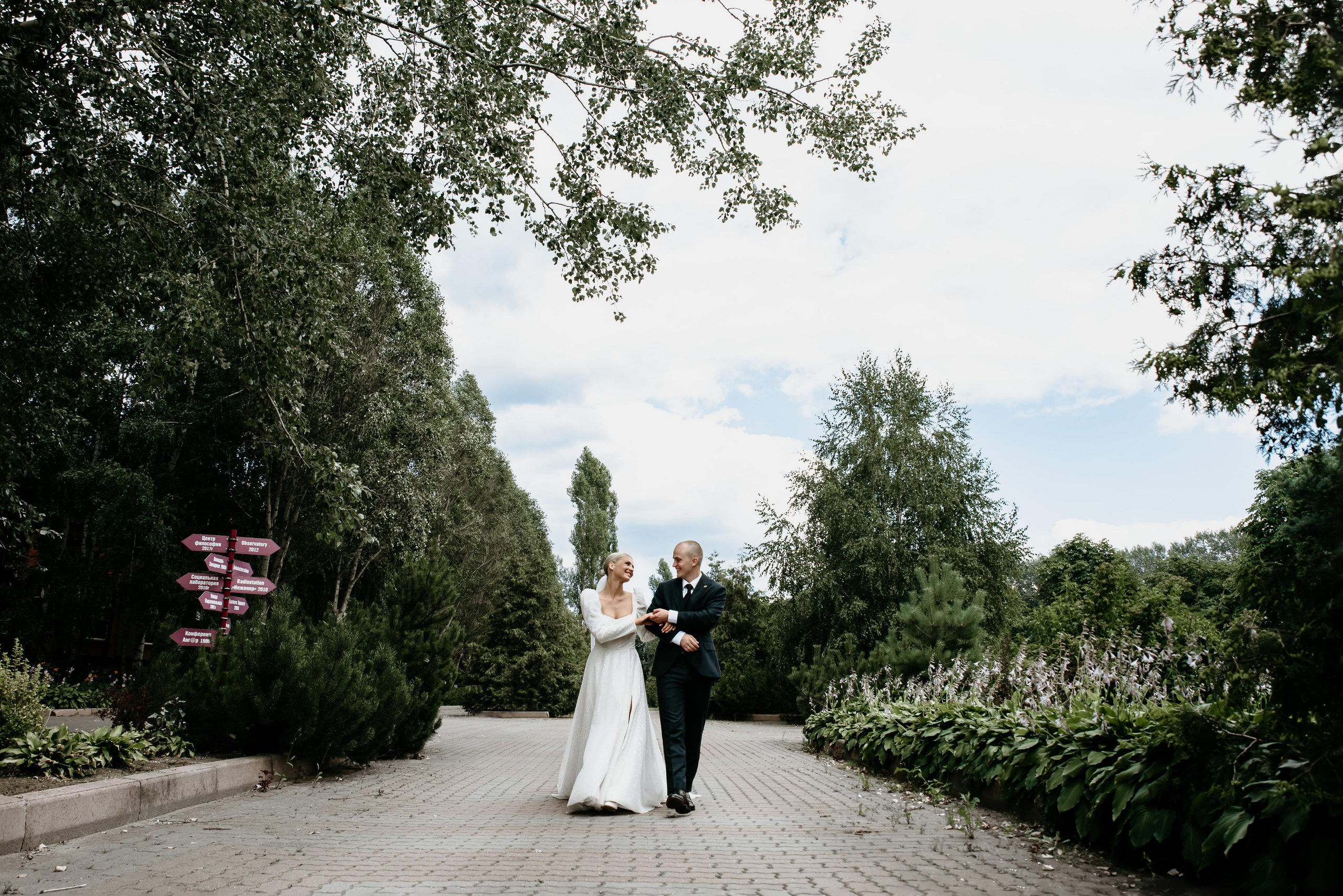 Свадебная фотосессия Раменское локация. Свадебный фотограф Москва — Юлия Фоменко — профессиональный фотограф