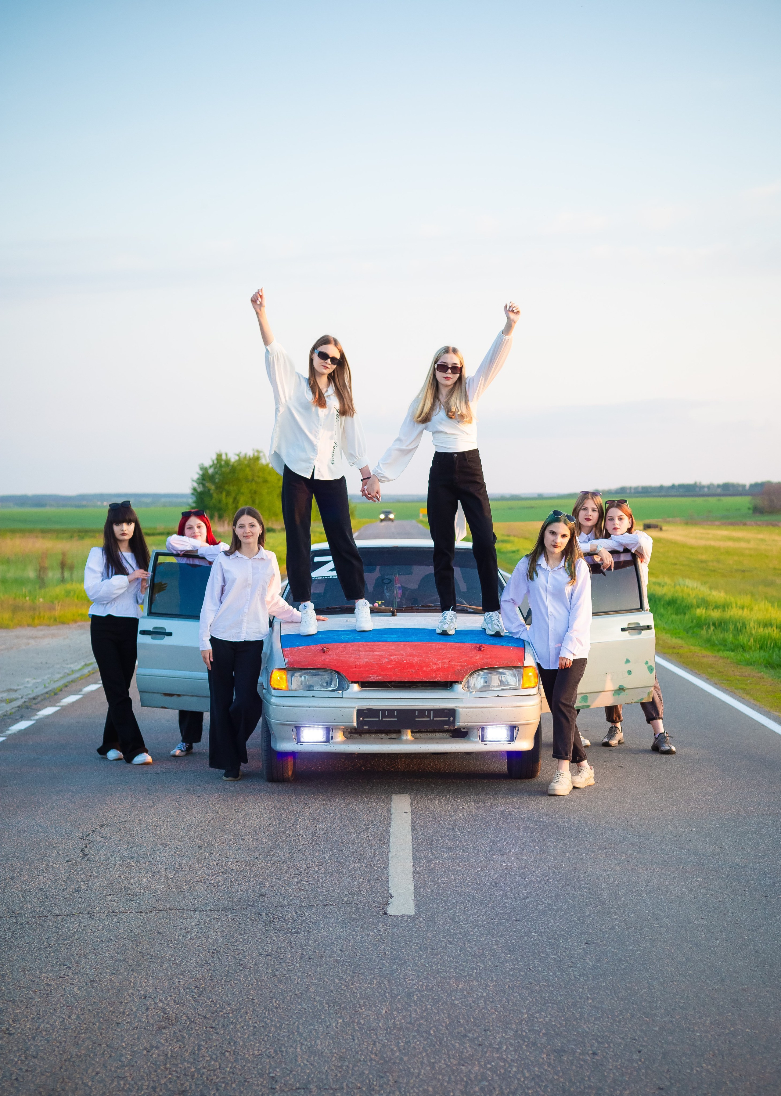 Прогулка. Выпускные альбомы Воронеж " СОКОЛ фото»