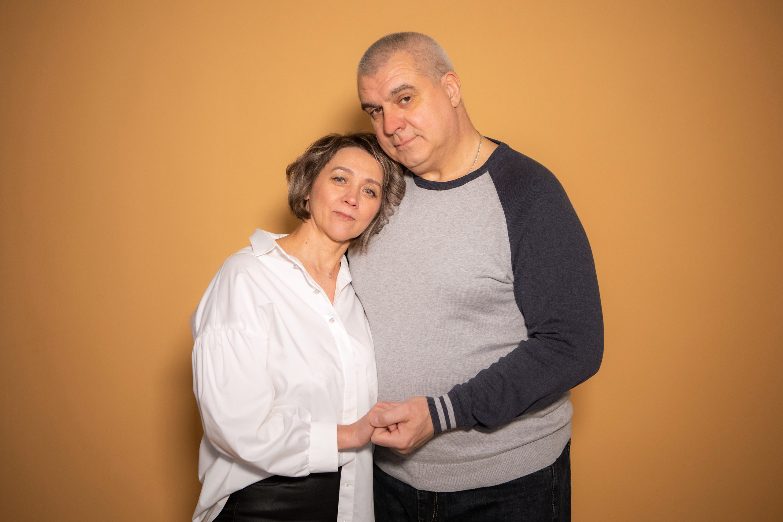 СТУДИЙНЫЙ СЕМЕЙНЫЙ ПОРТРЕТ. Свадебный, семейный, детский фотограф в Екатеринбурге.Фотосессия родов