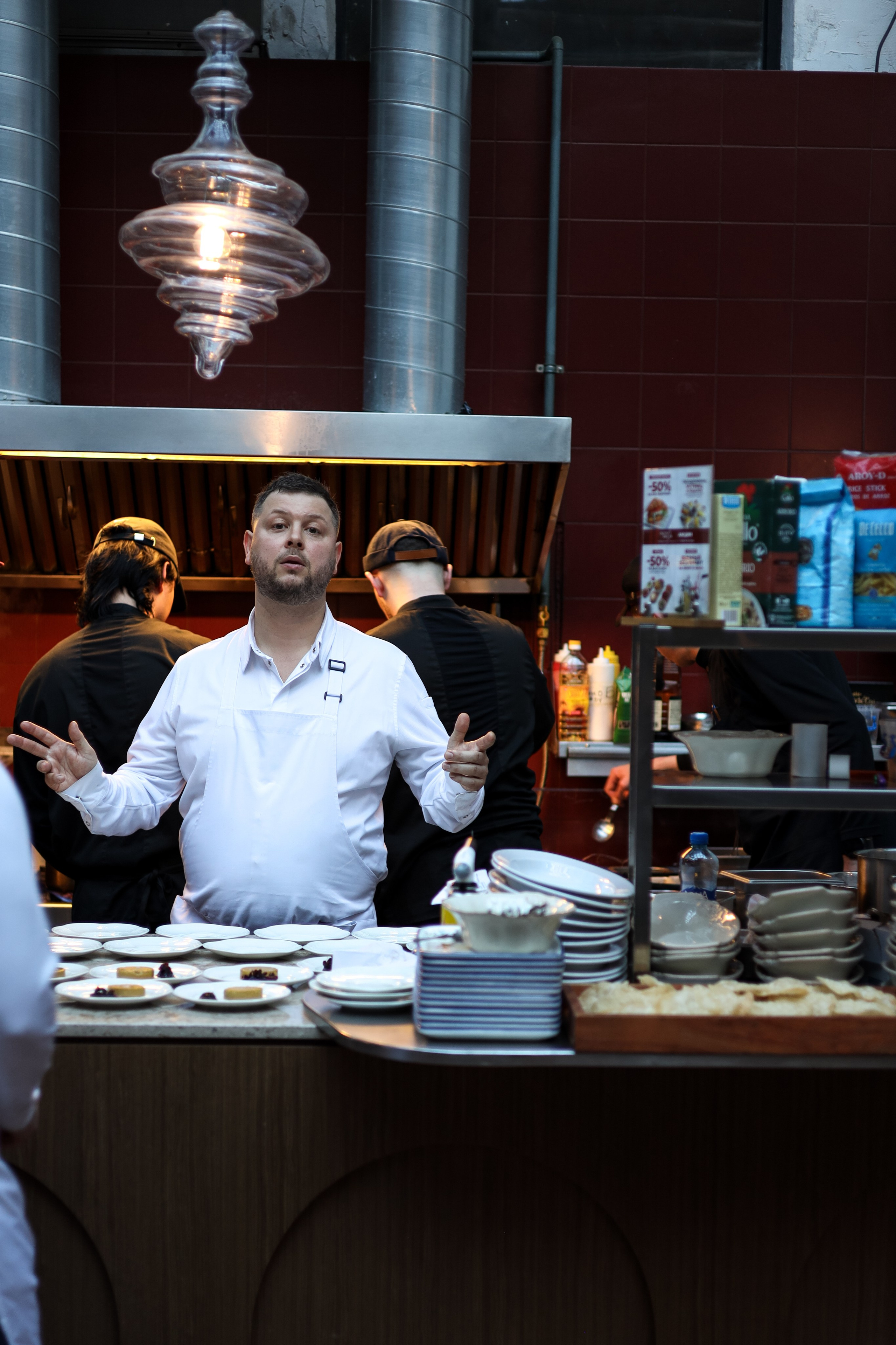 Gastrodvor «Диалог с Чеховым». Дженбаз Павел — фотограф в Ялте