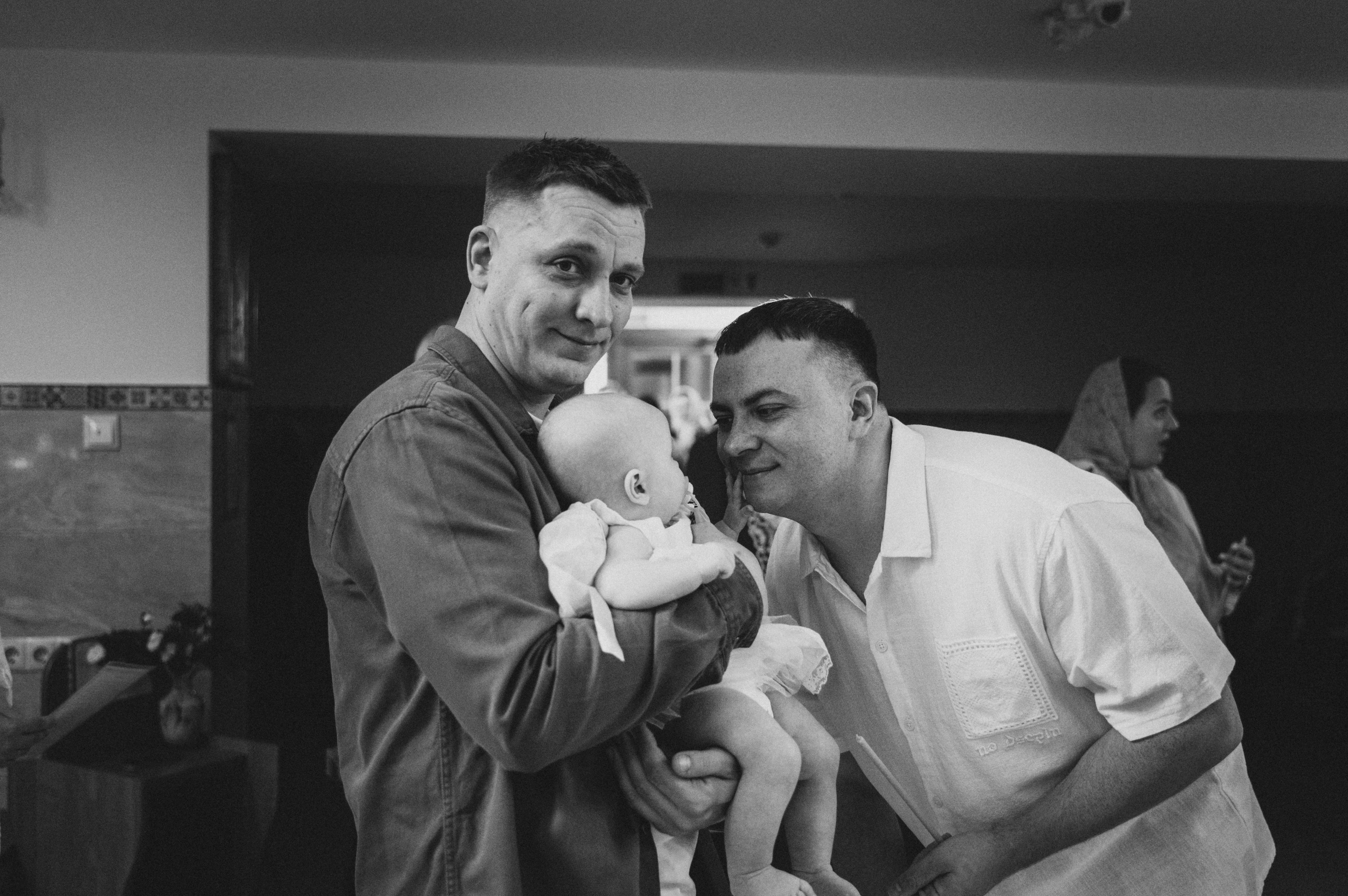 Крещение Корнелии (ХРАМ СВЯТИТЕЛЯ ЛУКИ КРЫМСКОГО). Семейный фотограф в Минске Дарья Дреко