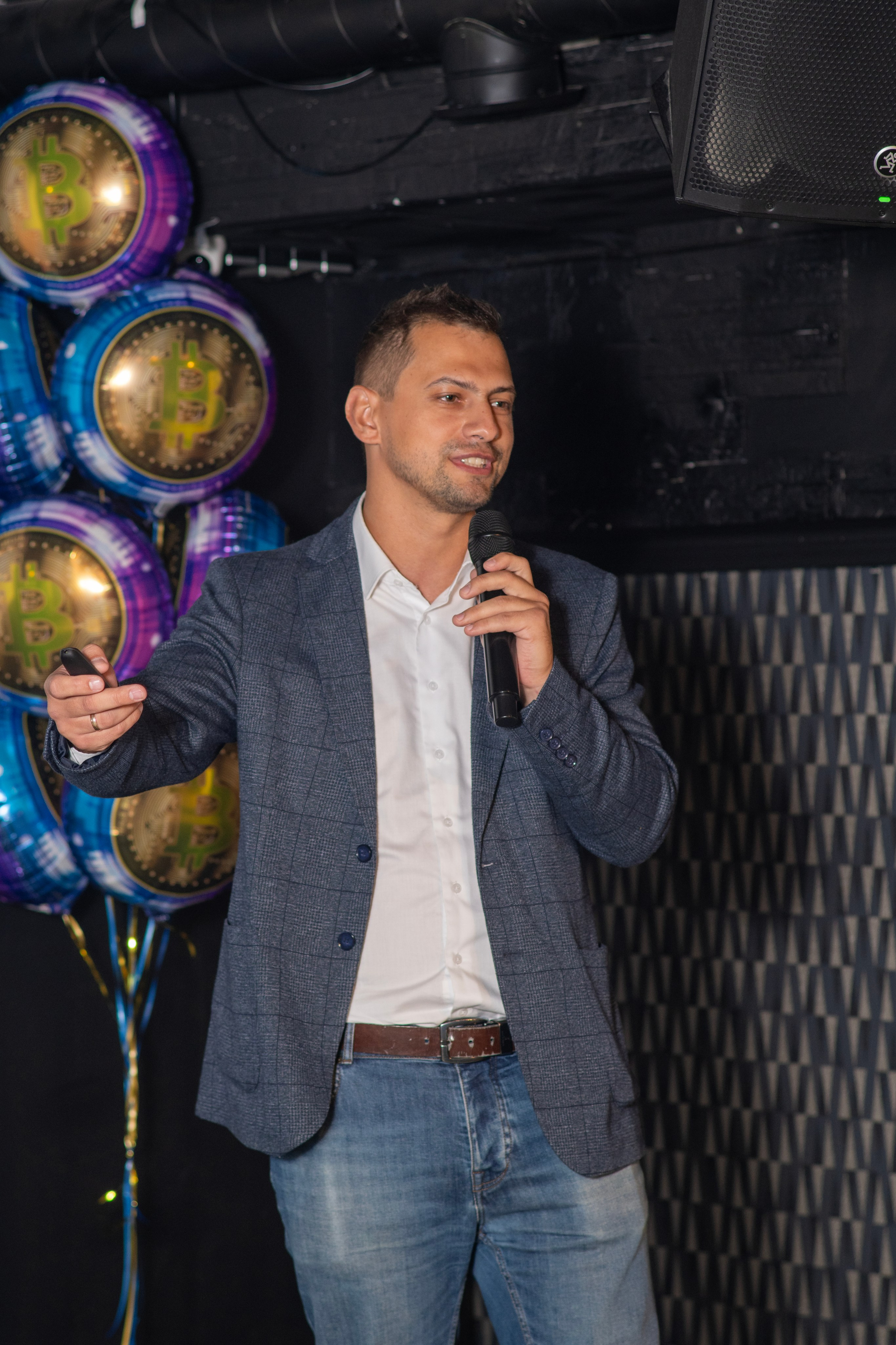 Крипто-ивент. Семейный и детский фотограф Антон Зорин