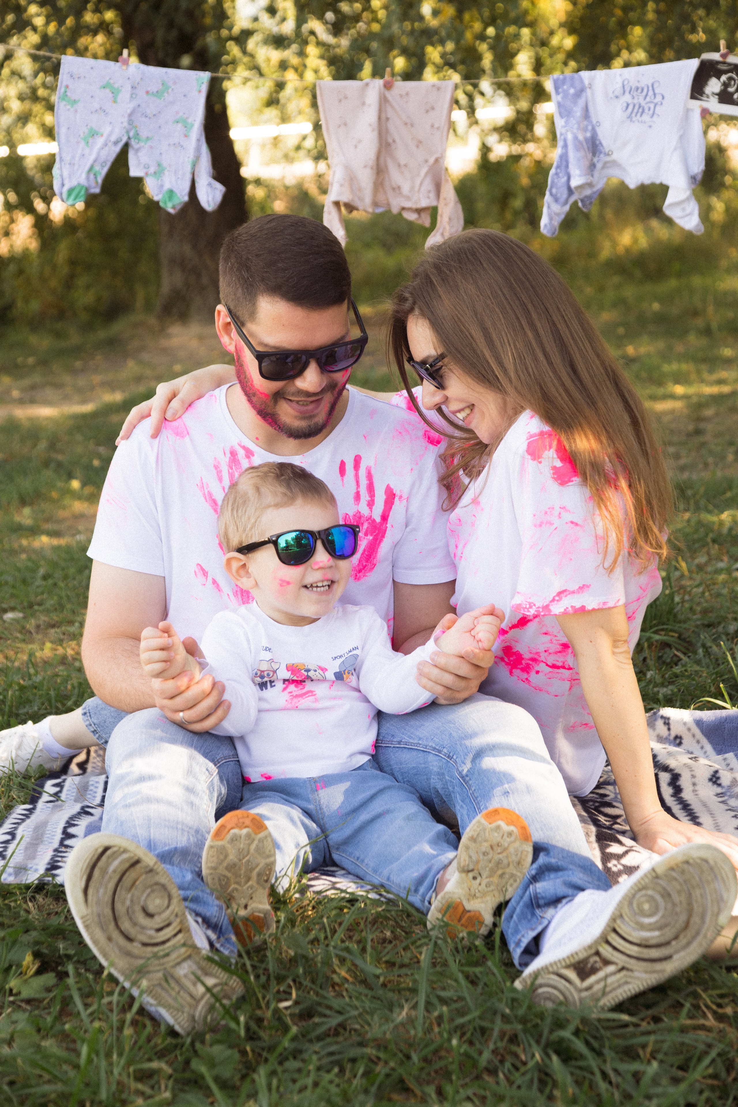 Фотосессия беременности на природе. Профессиональный фотограф в Москве