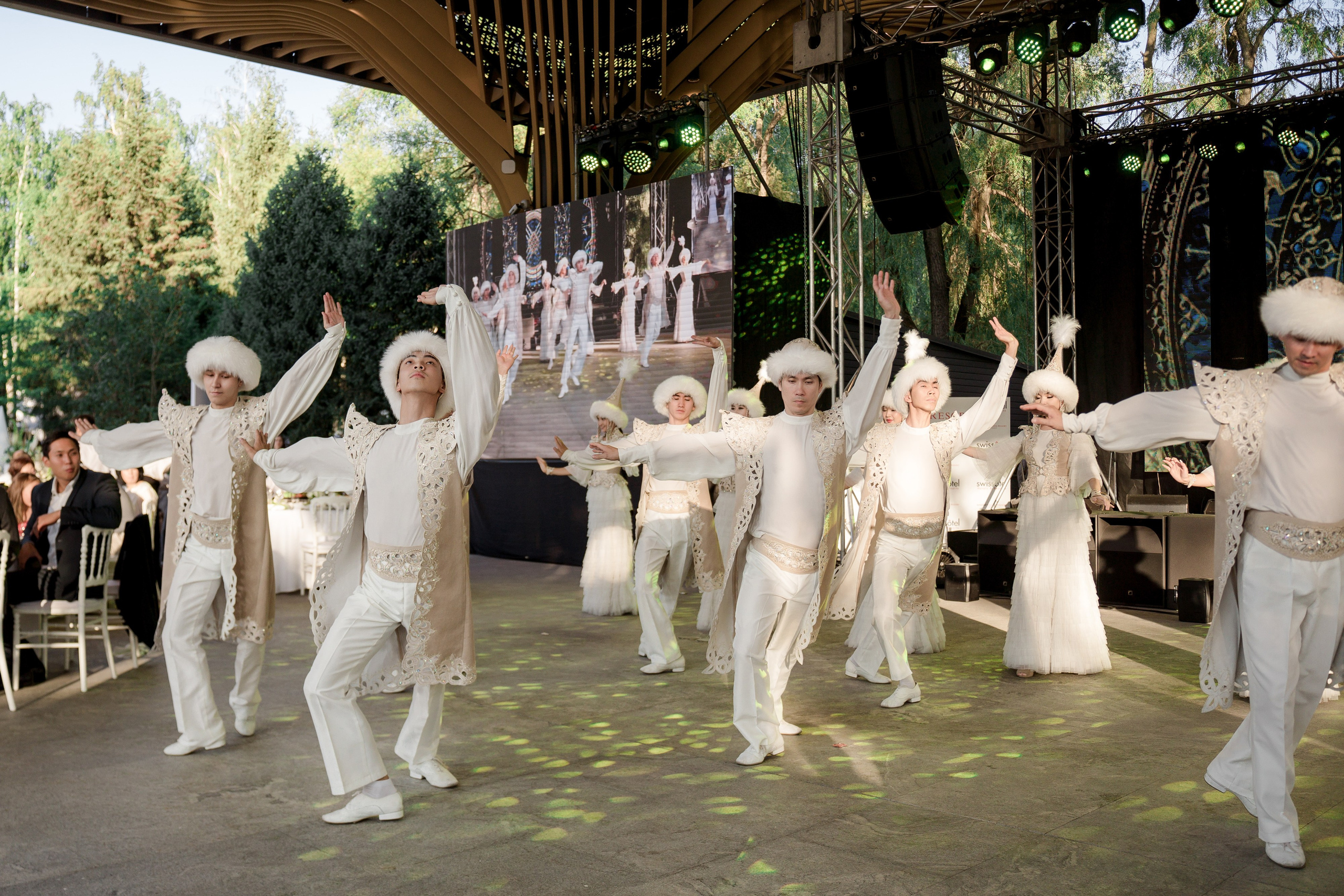 Свадьба Сакен Асель. Свадебный фотограф Алматы и Астана