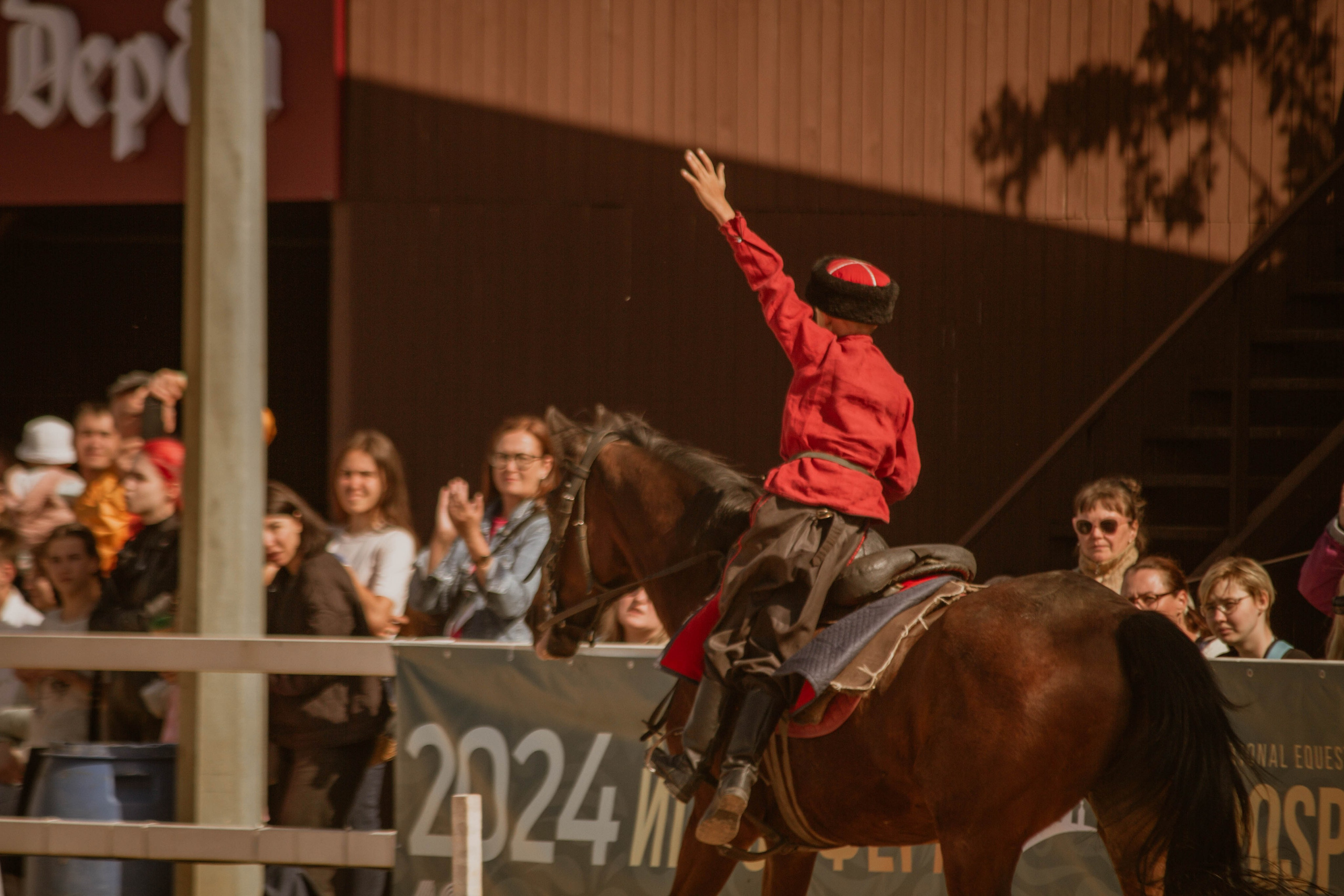 ИППОСФЕРА — Международная конная выставка. Создадим шедевр? Виталина и её фотоискусство