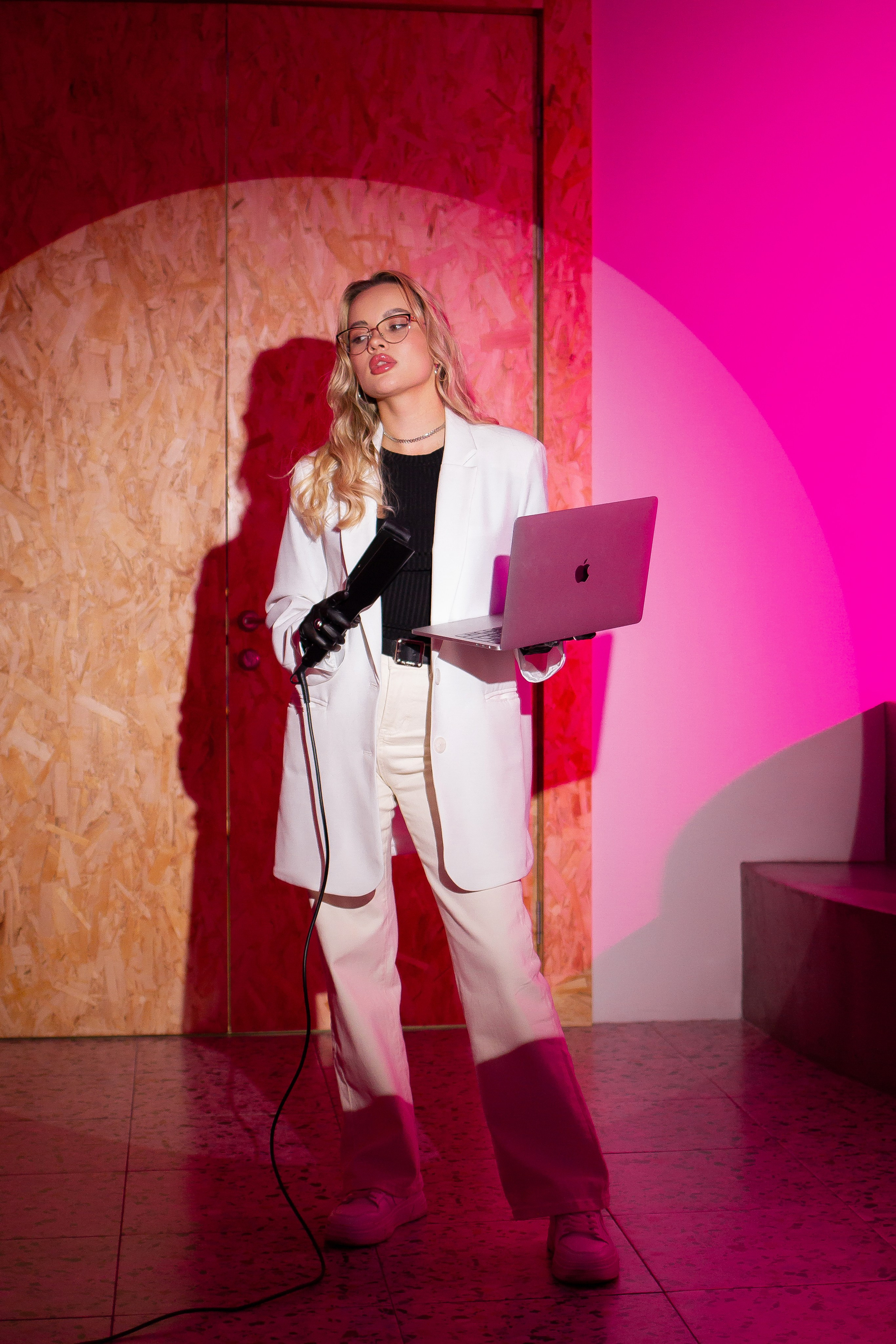 А — МАСТЕР ПО КЕРАТИНУ. Фотограф Екатеринбург Елена Минина