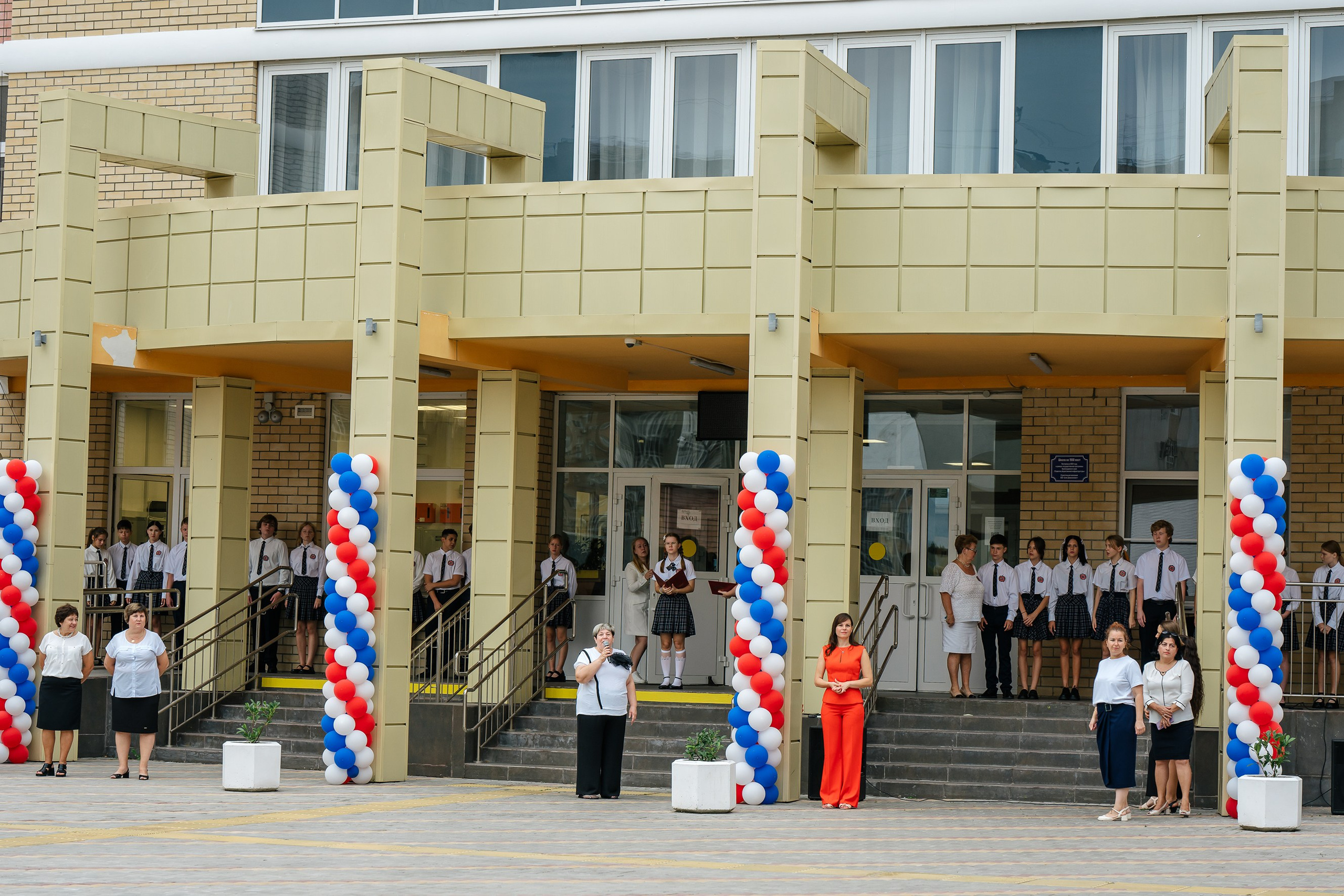 1 сентября. Выпускные альбомы, школьные фотосессии в городе Новороссийске