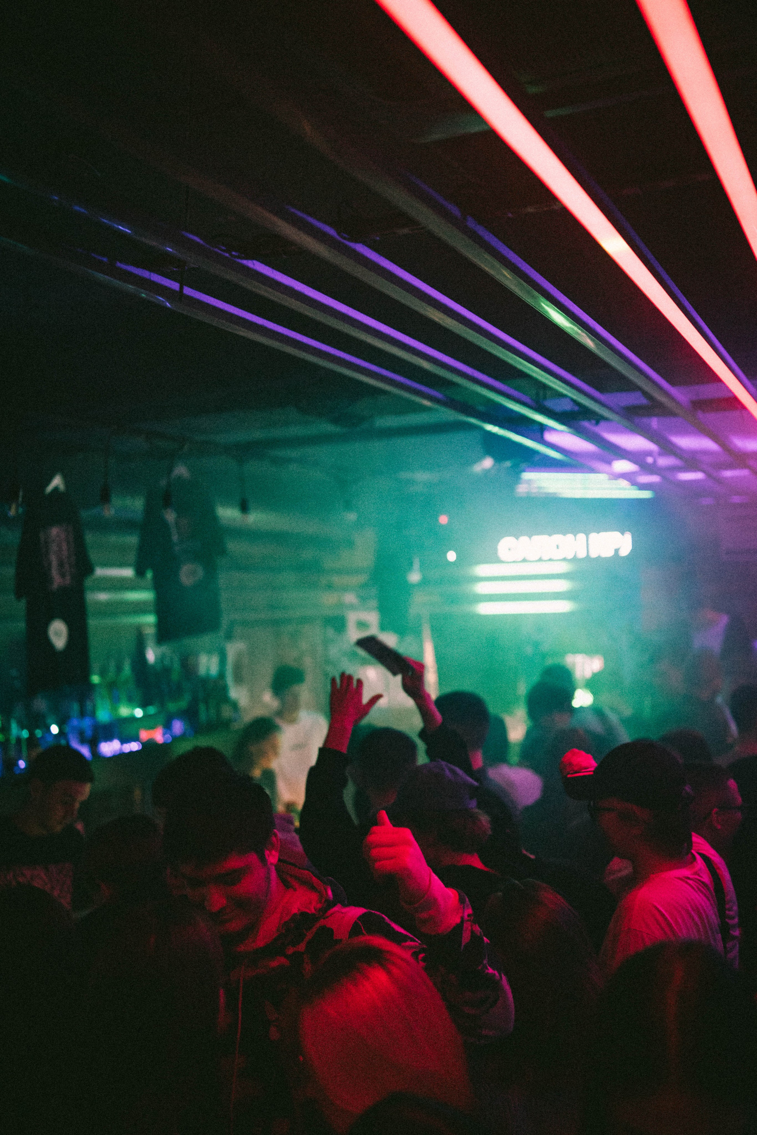 Bear bar 10.11. Awes fram