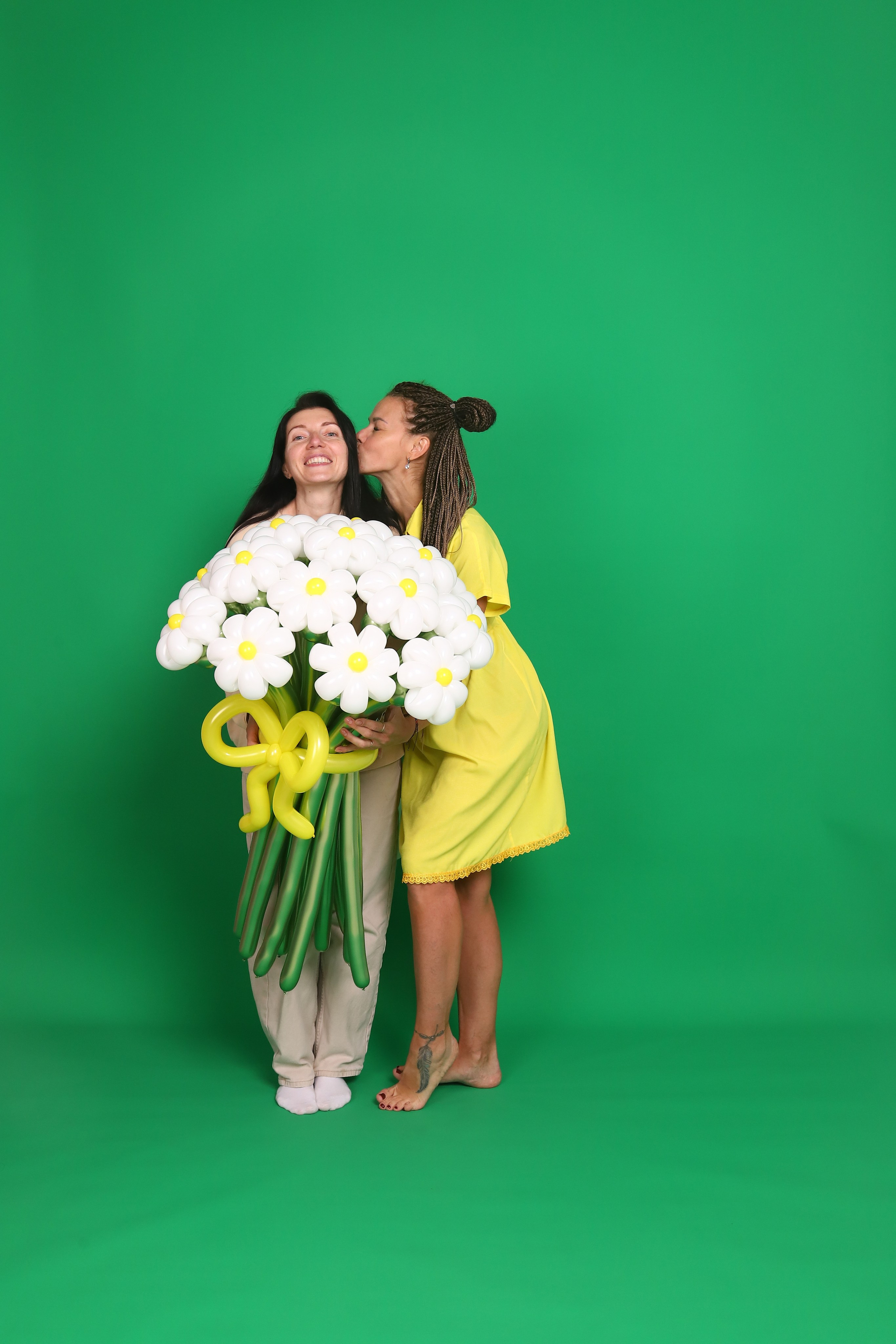 Зеленый. Фотостудия самообслуживания. Студия без фотографа в Твери