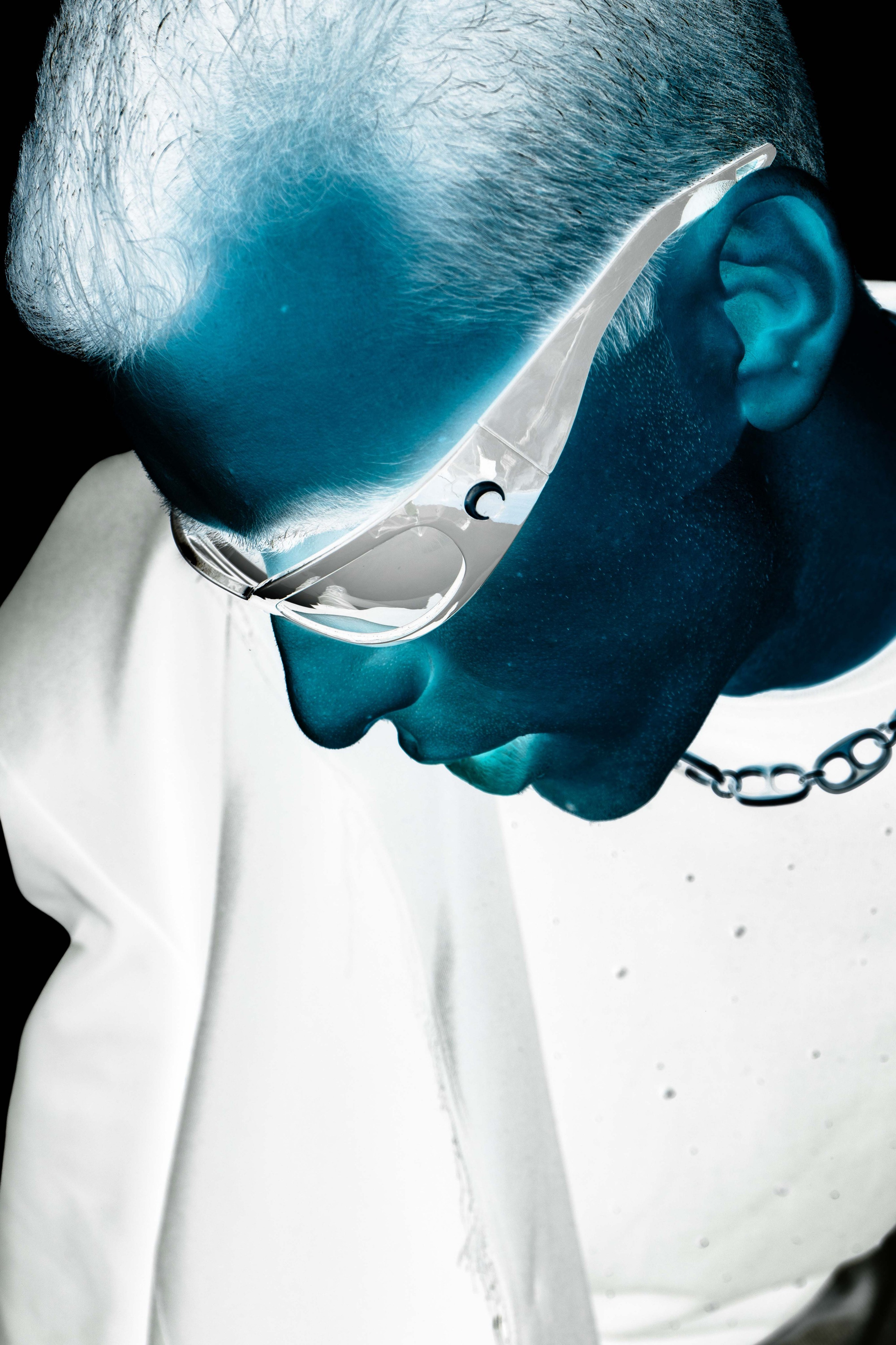 PIGMENTΔ. VLAD EXIT