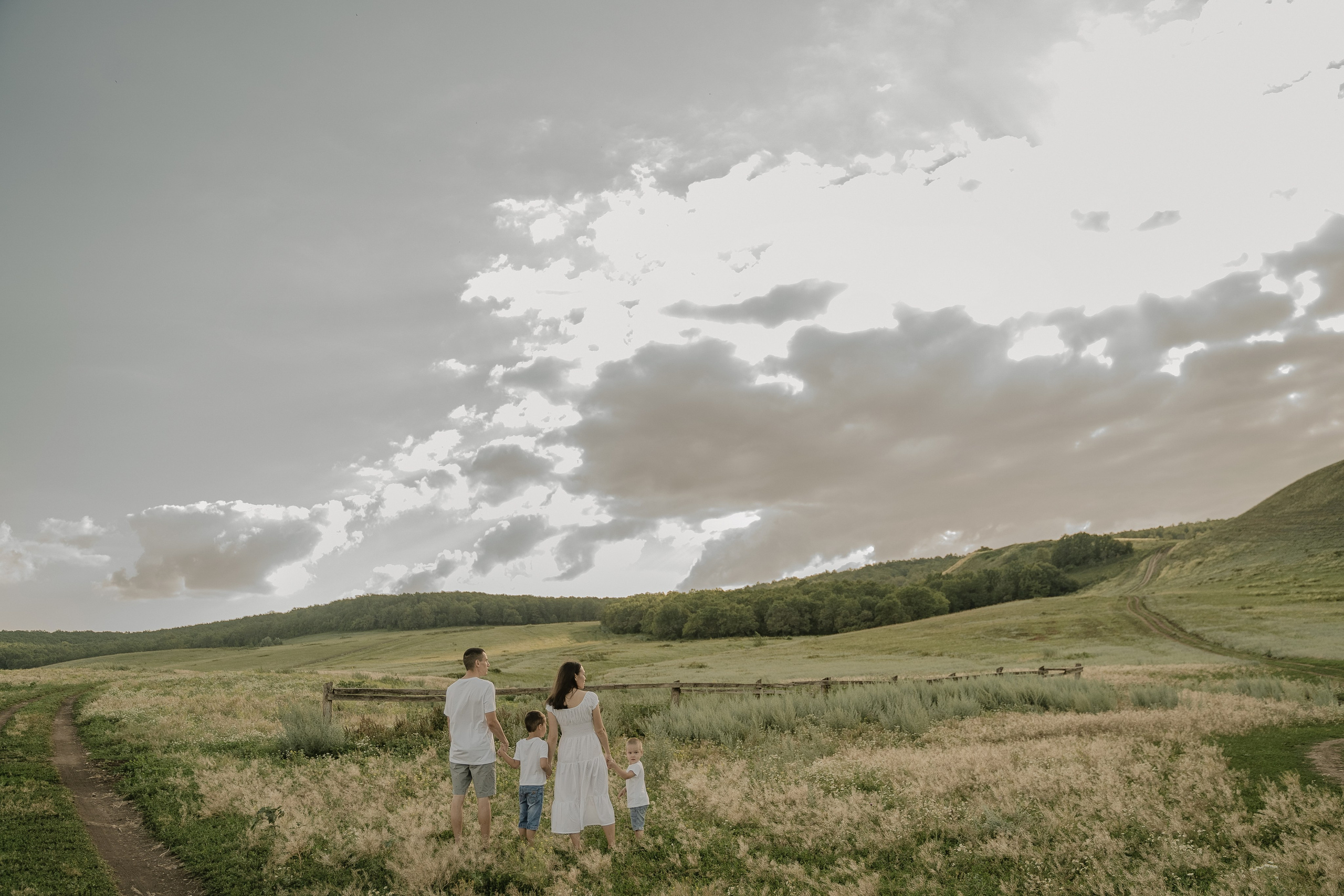 Юлия Антон Артём Егор. Свадебный семейный фотограф Ксения Божко Уфа Раевка никах в Нарыстау