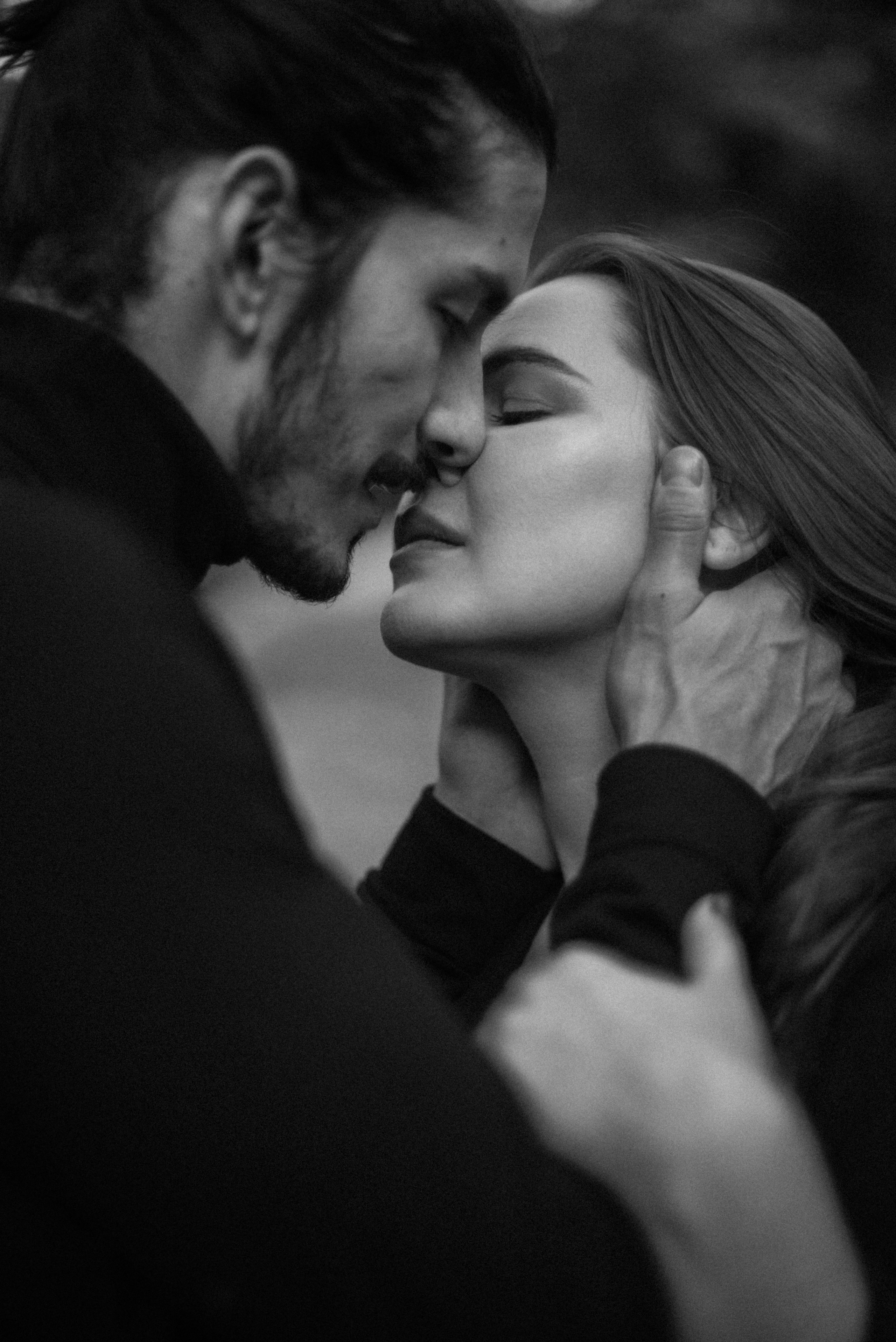 Фотография пары поцелуй