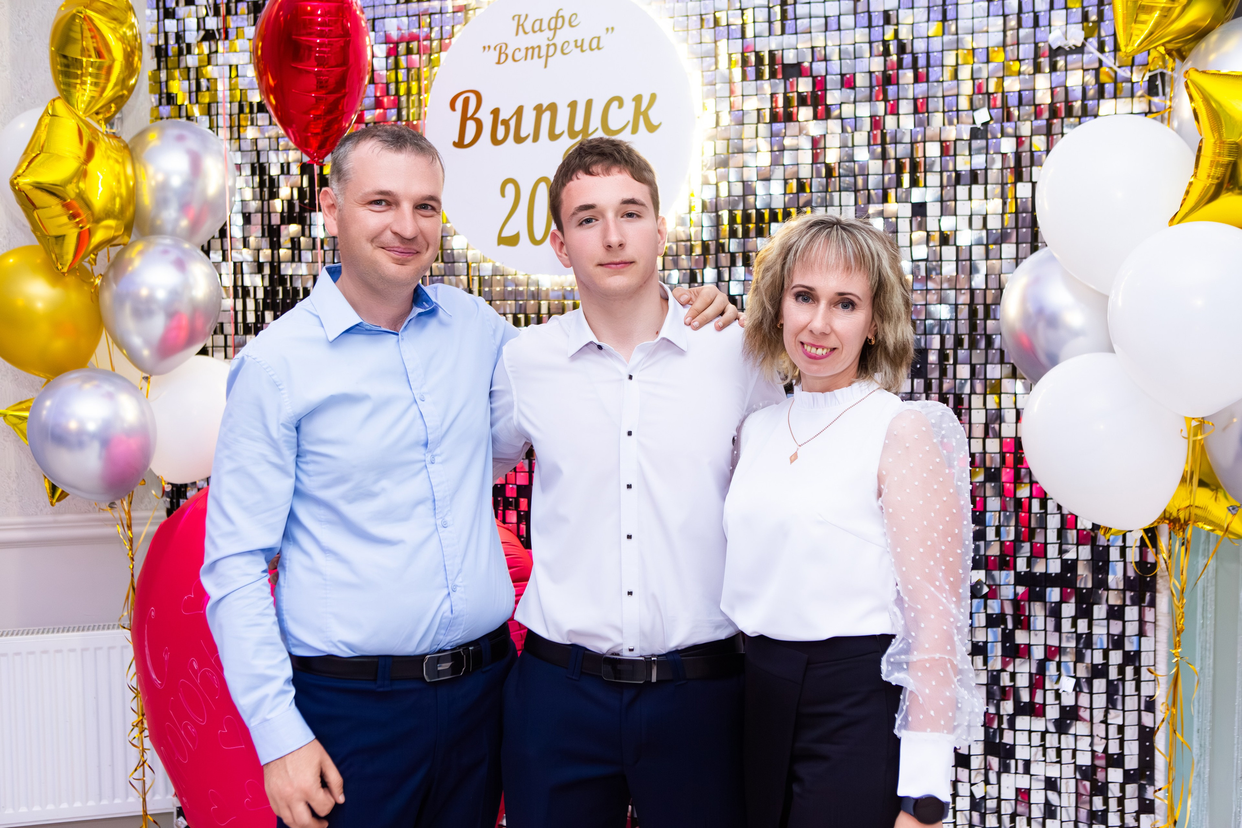 ВЫПУСКНОЙ 2025 для 11 классов. ТВОЙ АЛЬБОМ / ТВОИ ПРАВИЛА