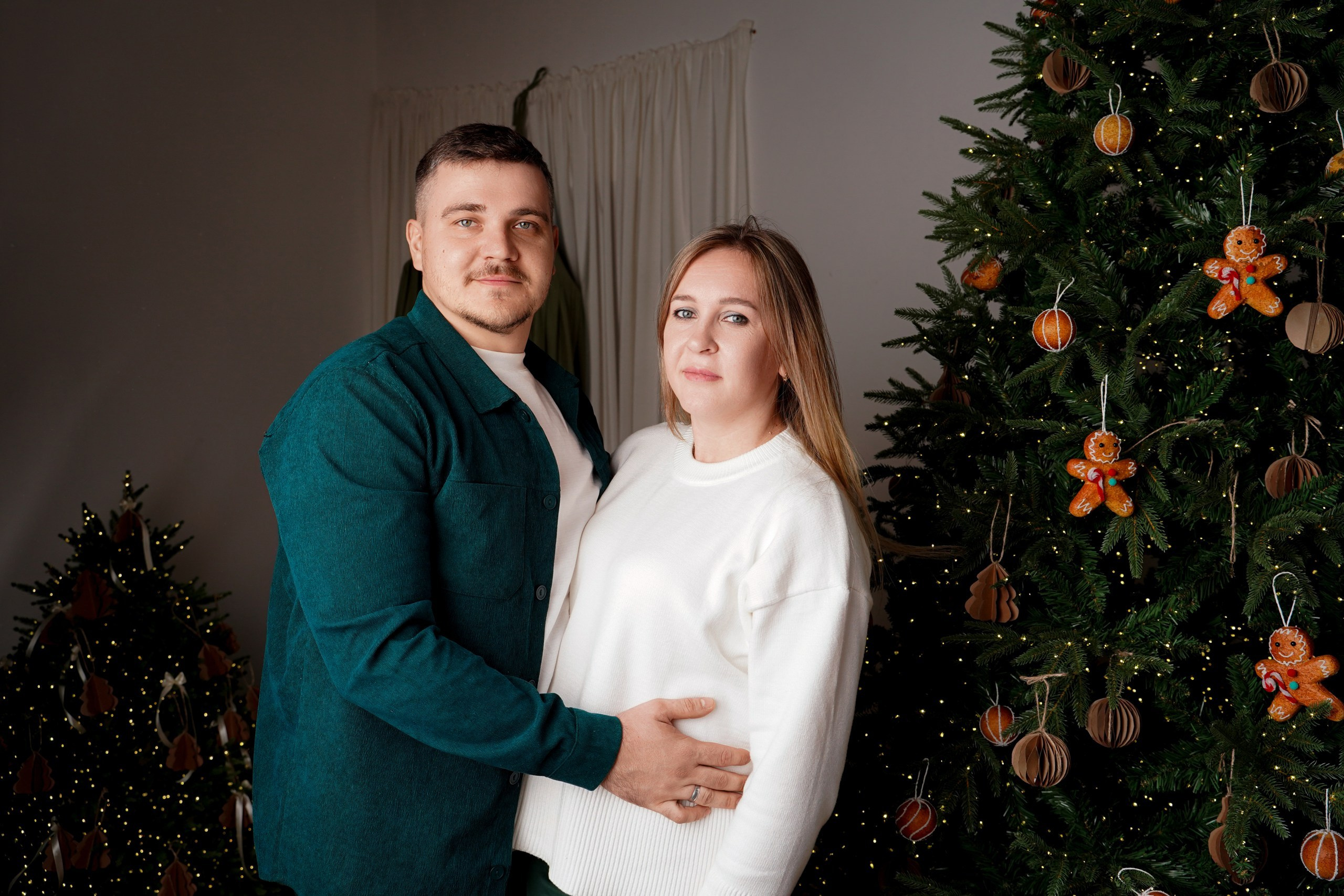 Семейная экспресс-фотосессия в фотостудии Тепло. Новочеркасск. Свадебный фотограф в Ростове-на-Дону. Таинство Крещения и Венчания, семейные фотосессии. Алёна Чёботова