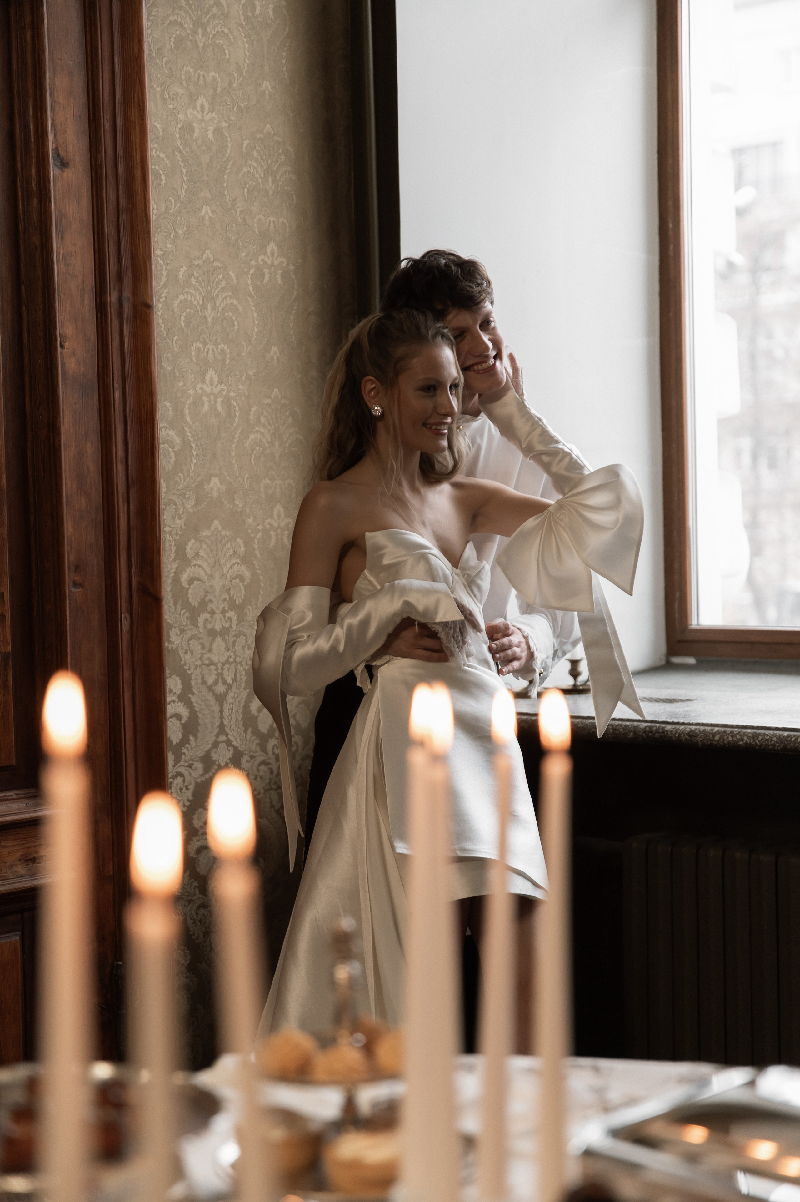 Свадебная съемка в исторической квартире на Чистых прудах. Ярослава Ерина — свадебный фотограф в Москве