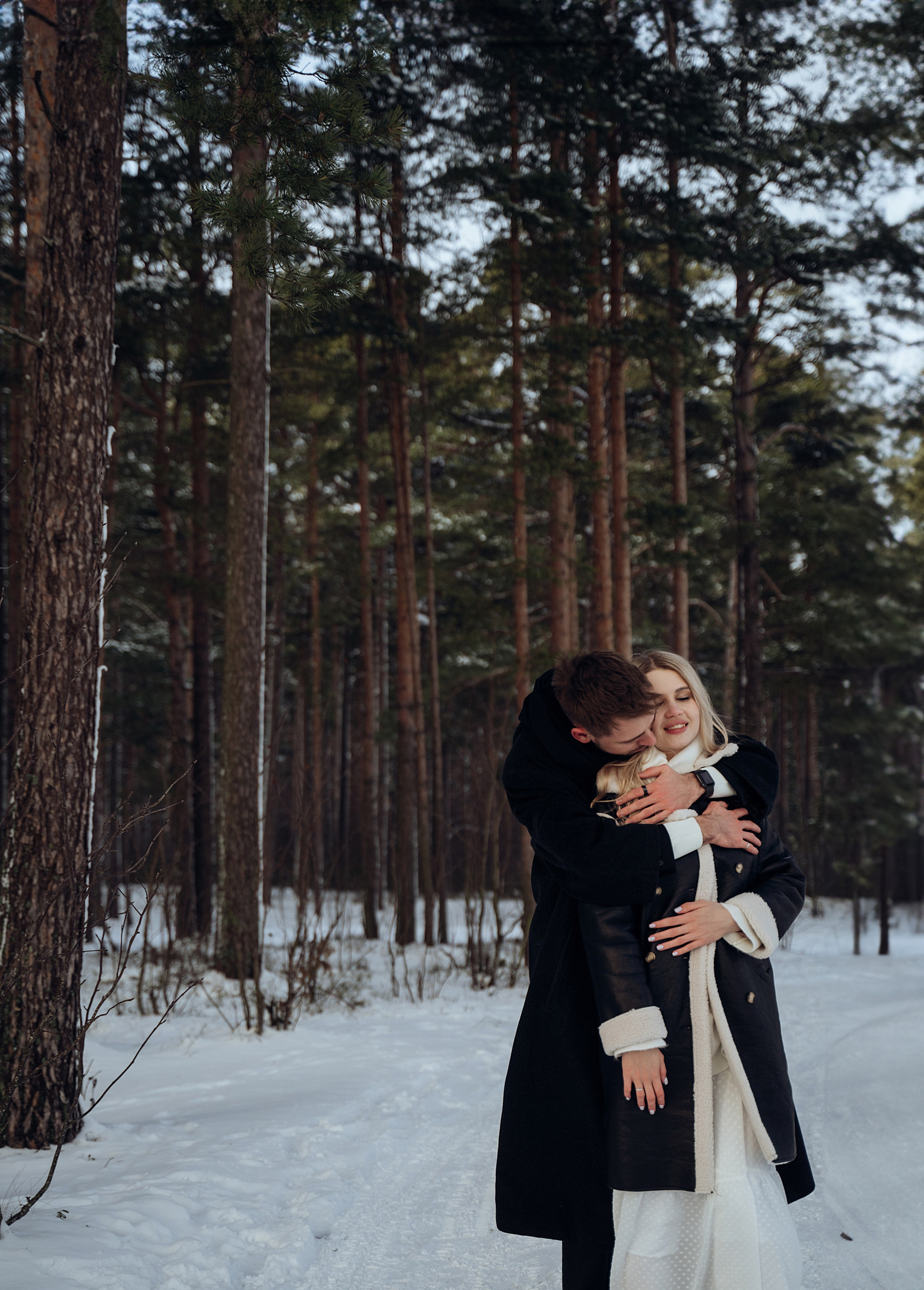 Love Story зимняя прогулка. Свадебный фотограф