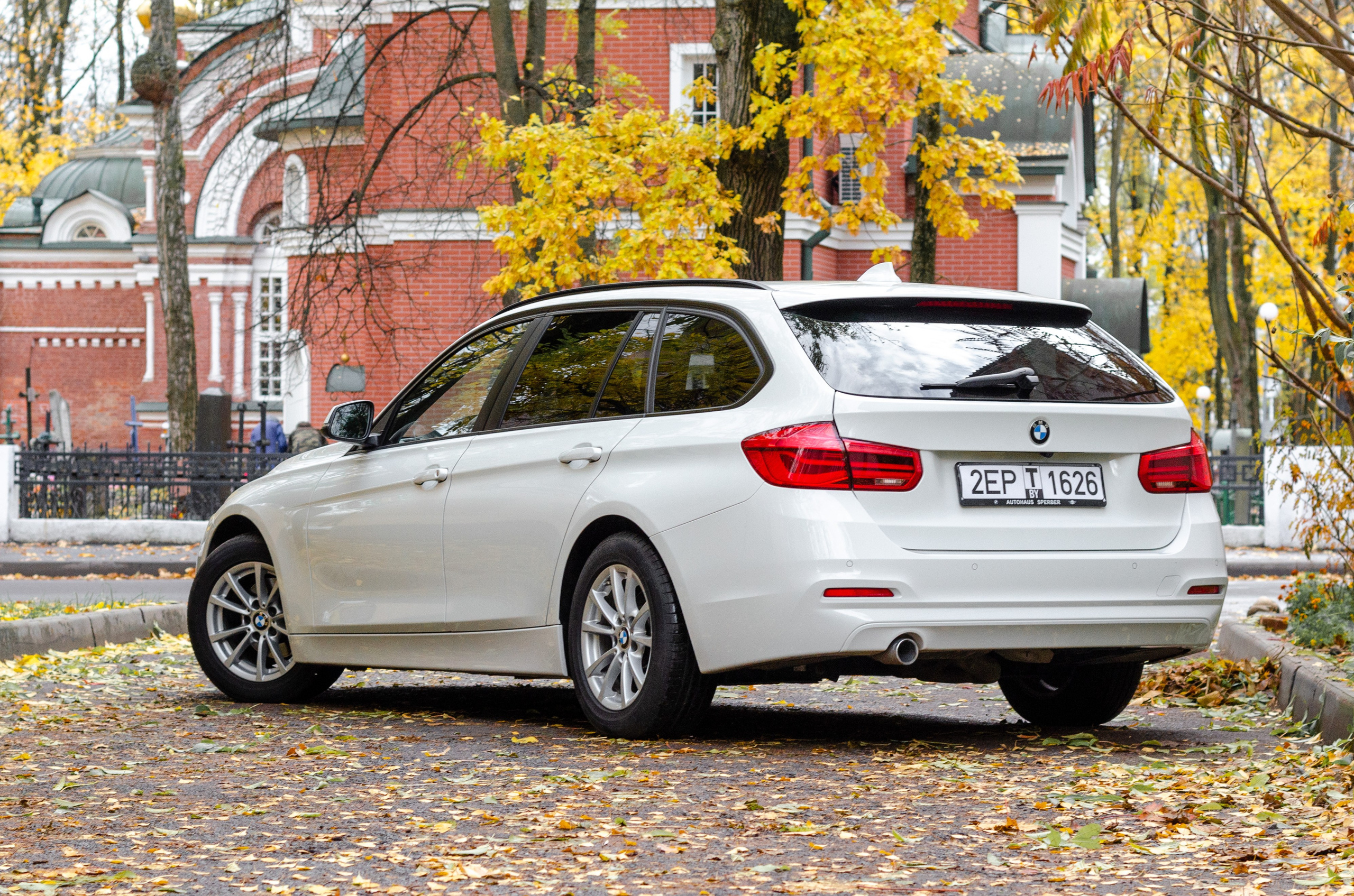 BMW 318d. Автомобильный и интерьерный фотограф в Минске Александр Тагаев