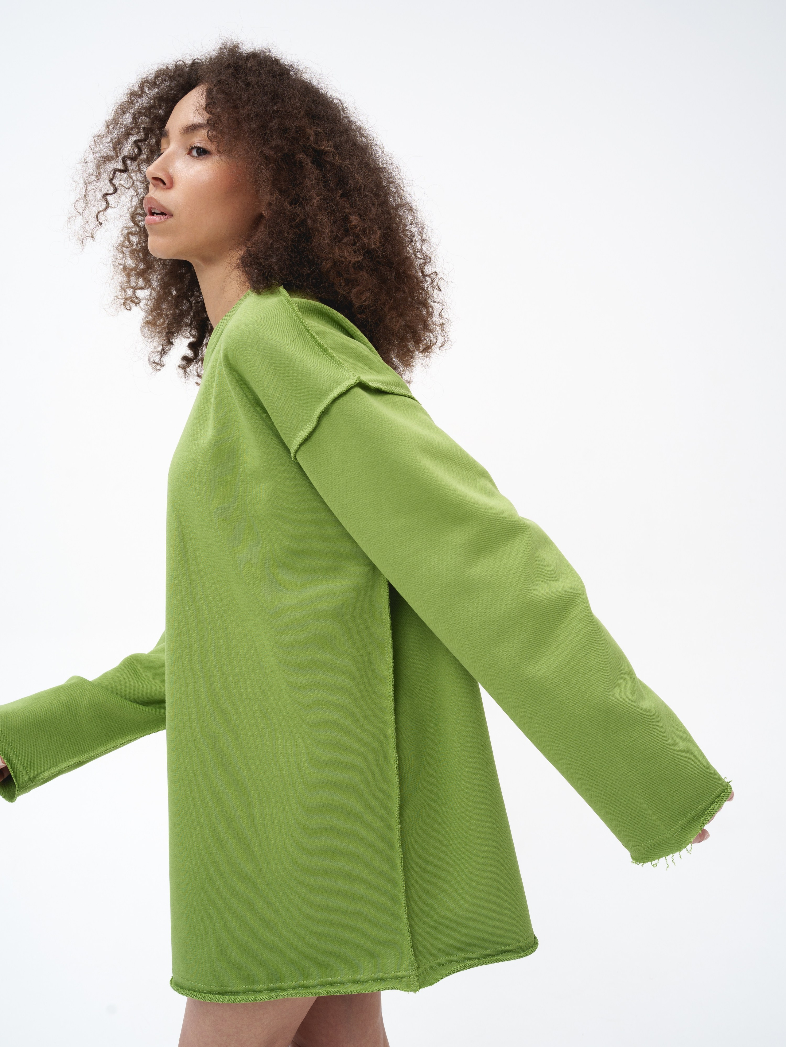 Свитшоты (вб и озон). Иван Упоров — фотограф, рилсмейкер чебоксары