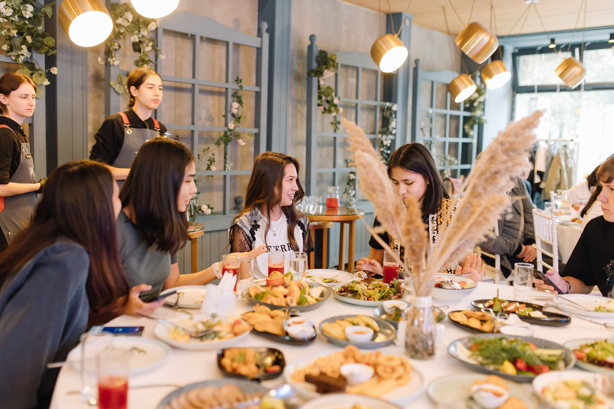 Репортаж. Свадебный и семейный фотограф в Алматы Laura Dosmann