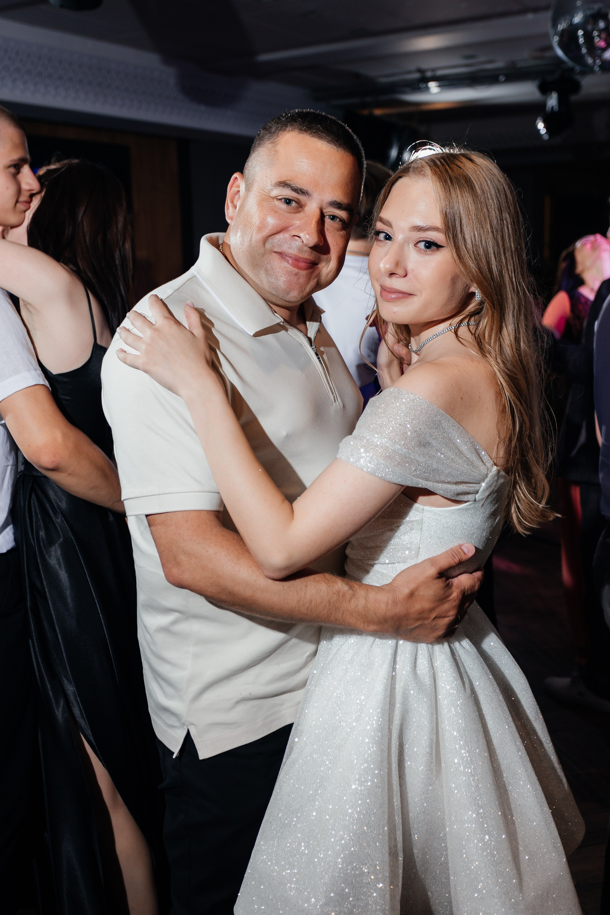 Выпускной 11 «А». Школа № 42. Свадебный фотограф в Краснодаре Николай Крауз