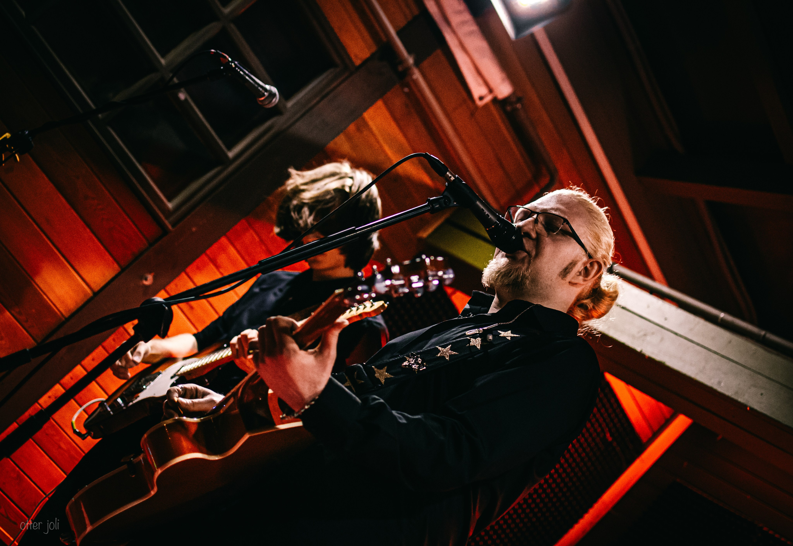 Голова Муэссы | Китайский лётчик Джао Да. Концертный репортёр Валерия Сафина