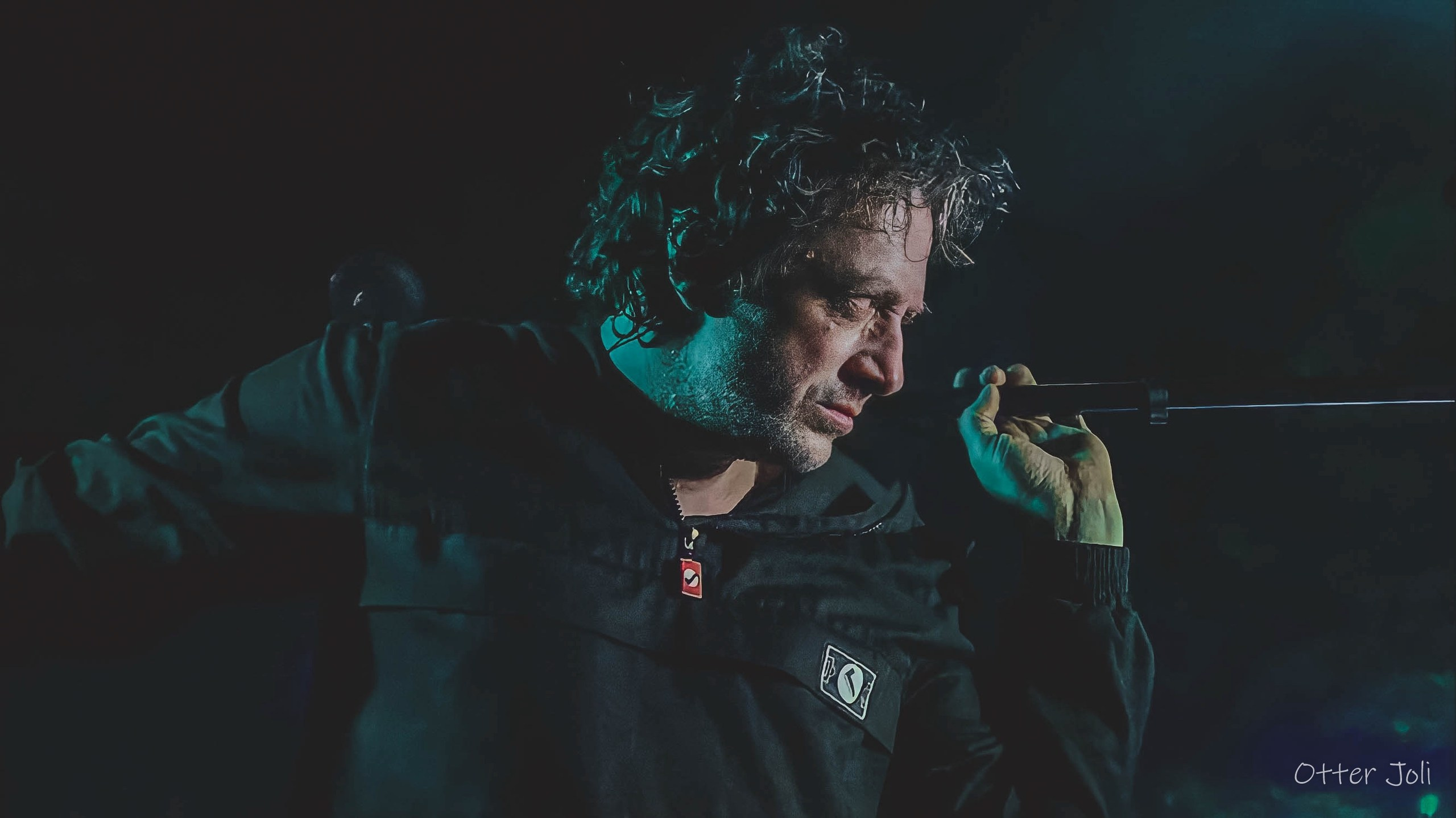 Screens. Концертный репортёр Валерия Сафина