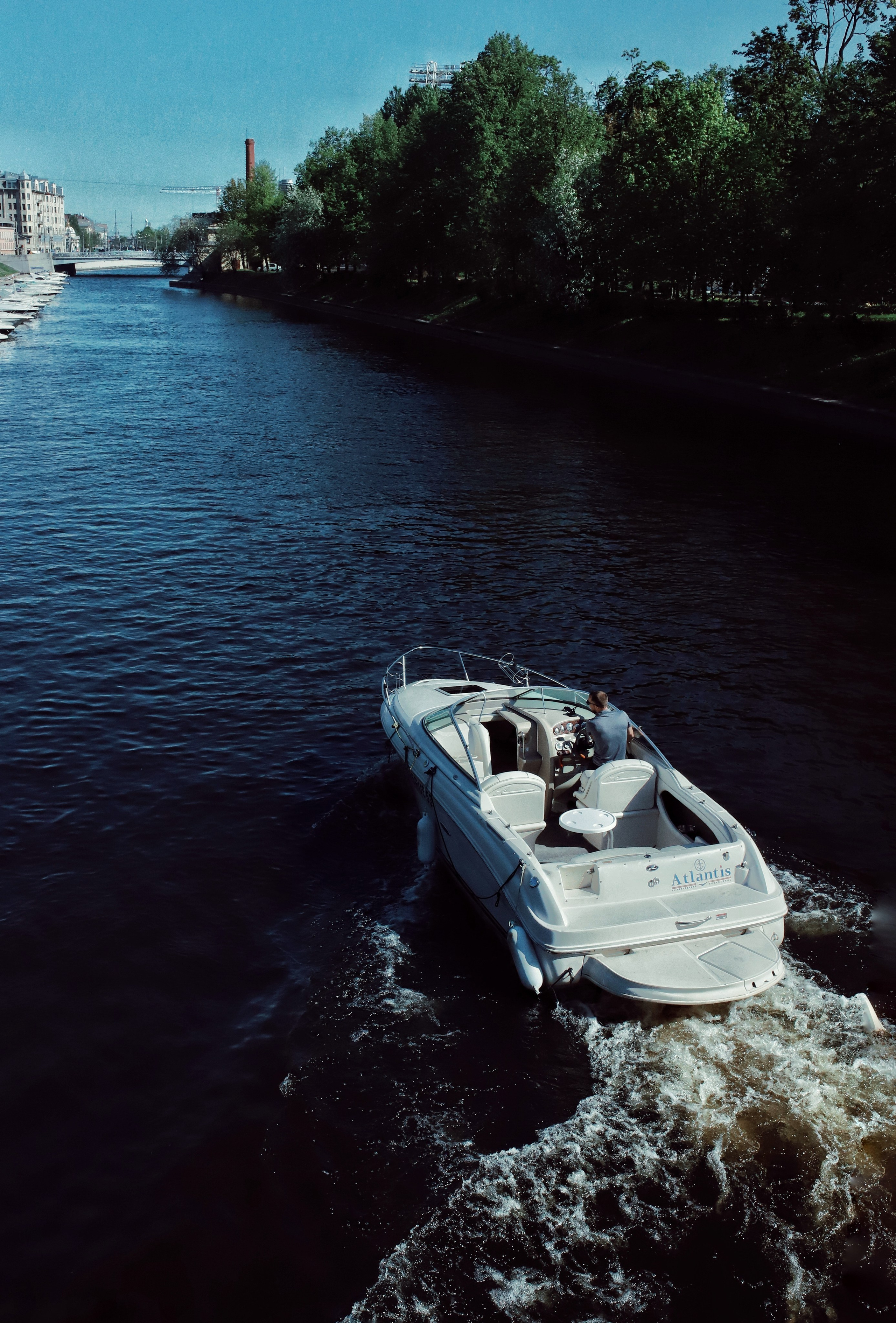 Съемка на воде. Фотограф и видеограф в Санкт-Петербурге