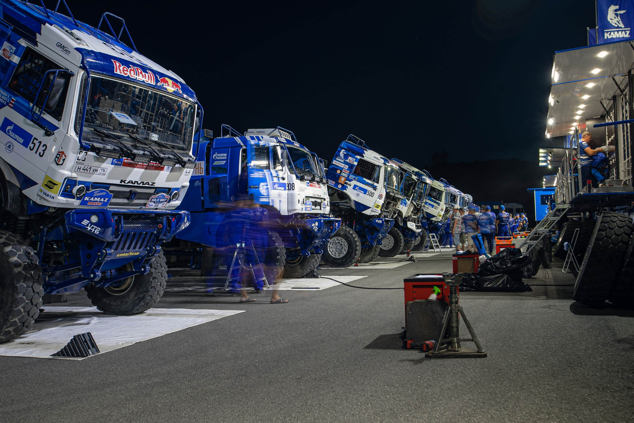 Авто. Tony Mikhailov