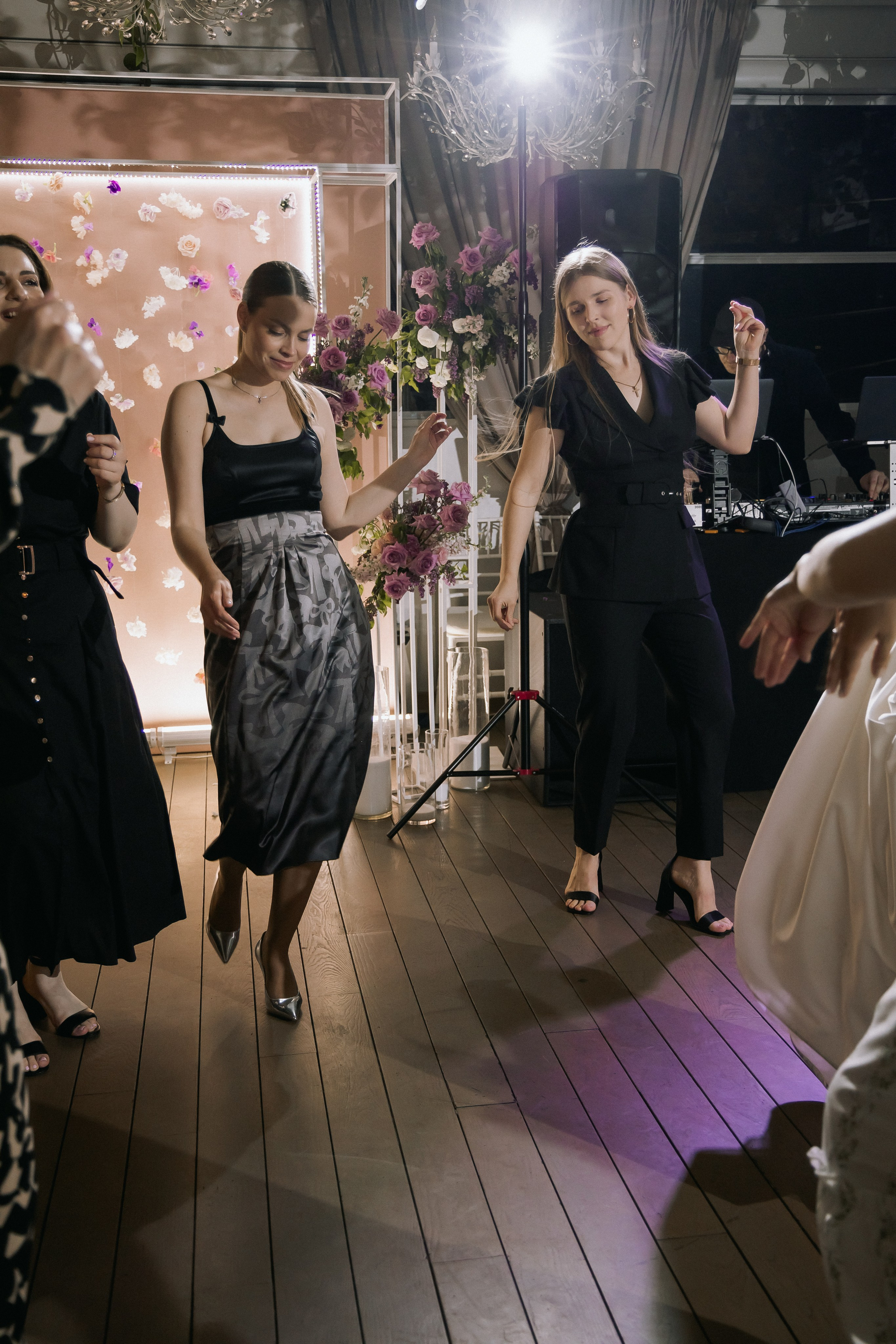 Яна и Святослав. Свадебный день. Свадебная фотография. Арина Рубах