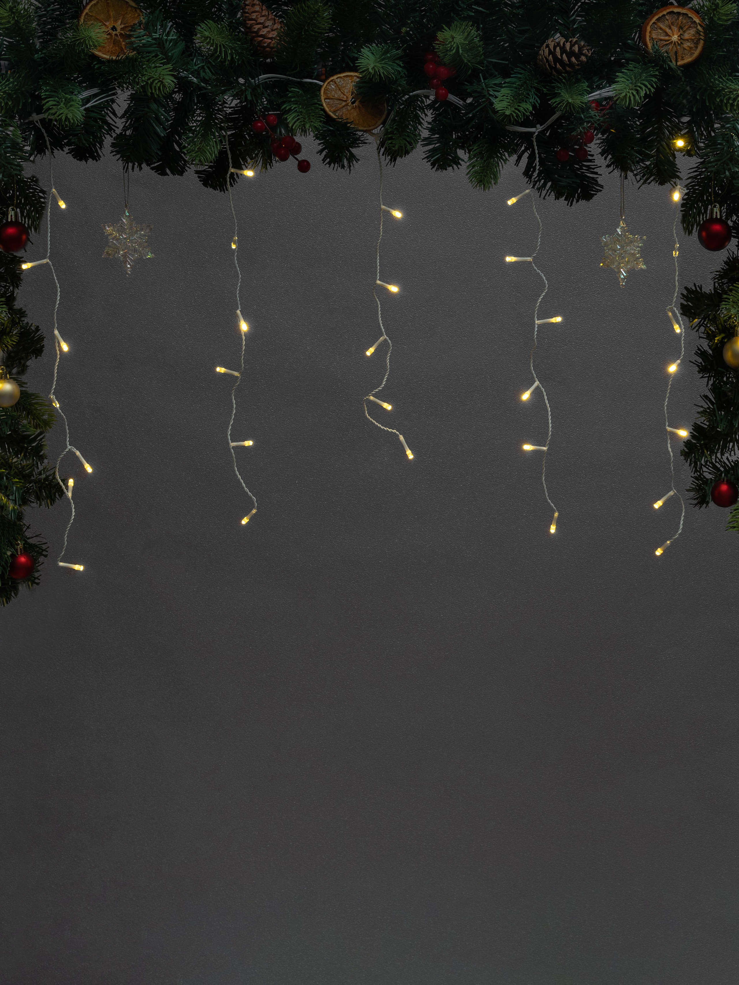 Фотография новогодней гирлянды для маркетплейсов в Ростове.