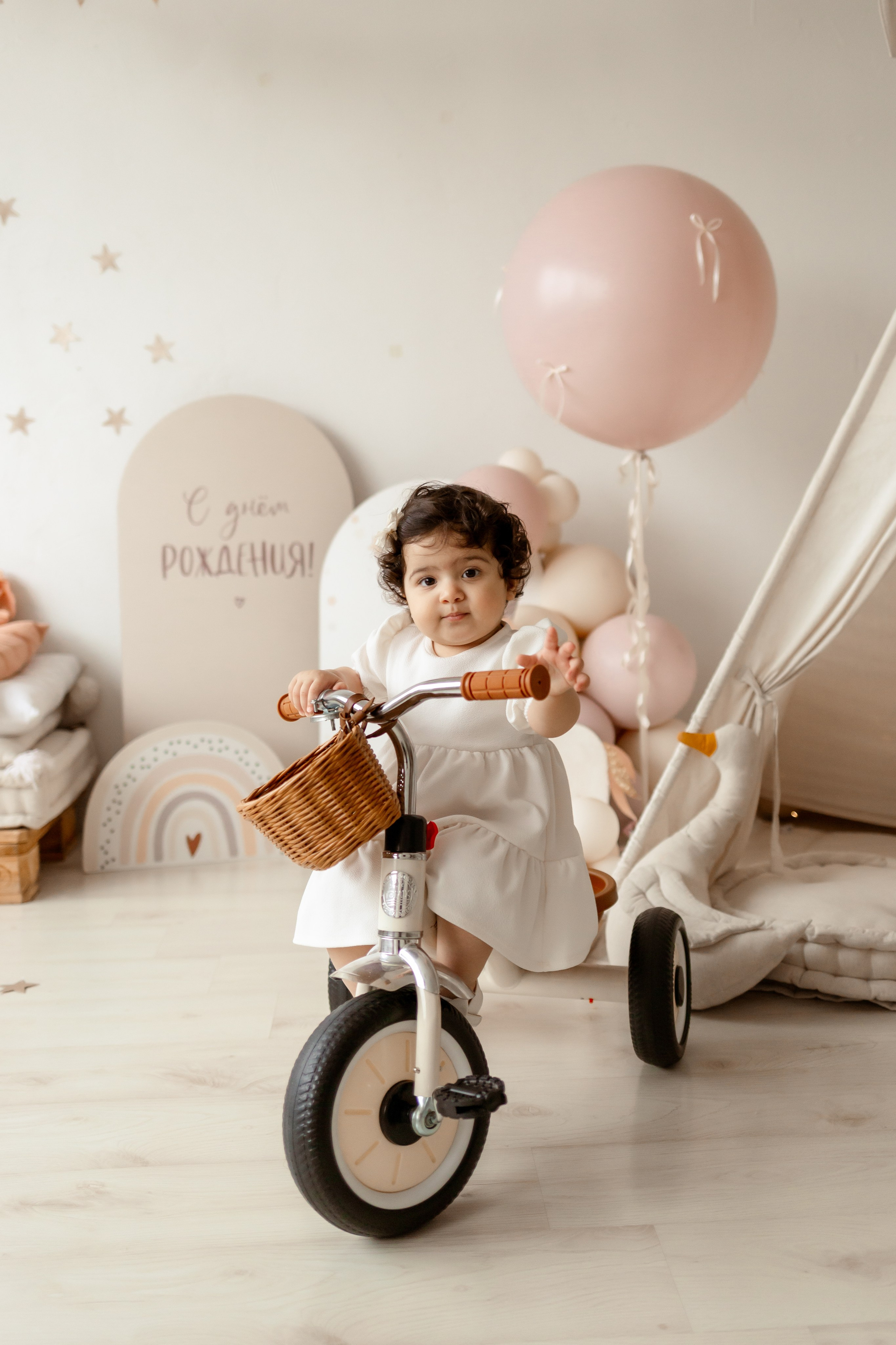 Domik зал Kids. Фотограф на первый годик, семейный и детский фотограф в Новосибирске