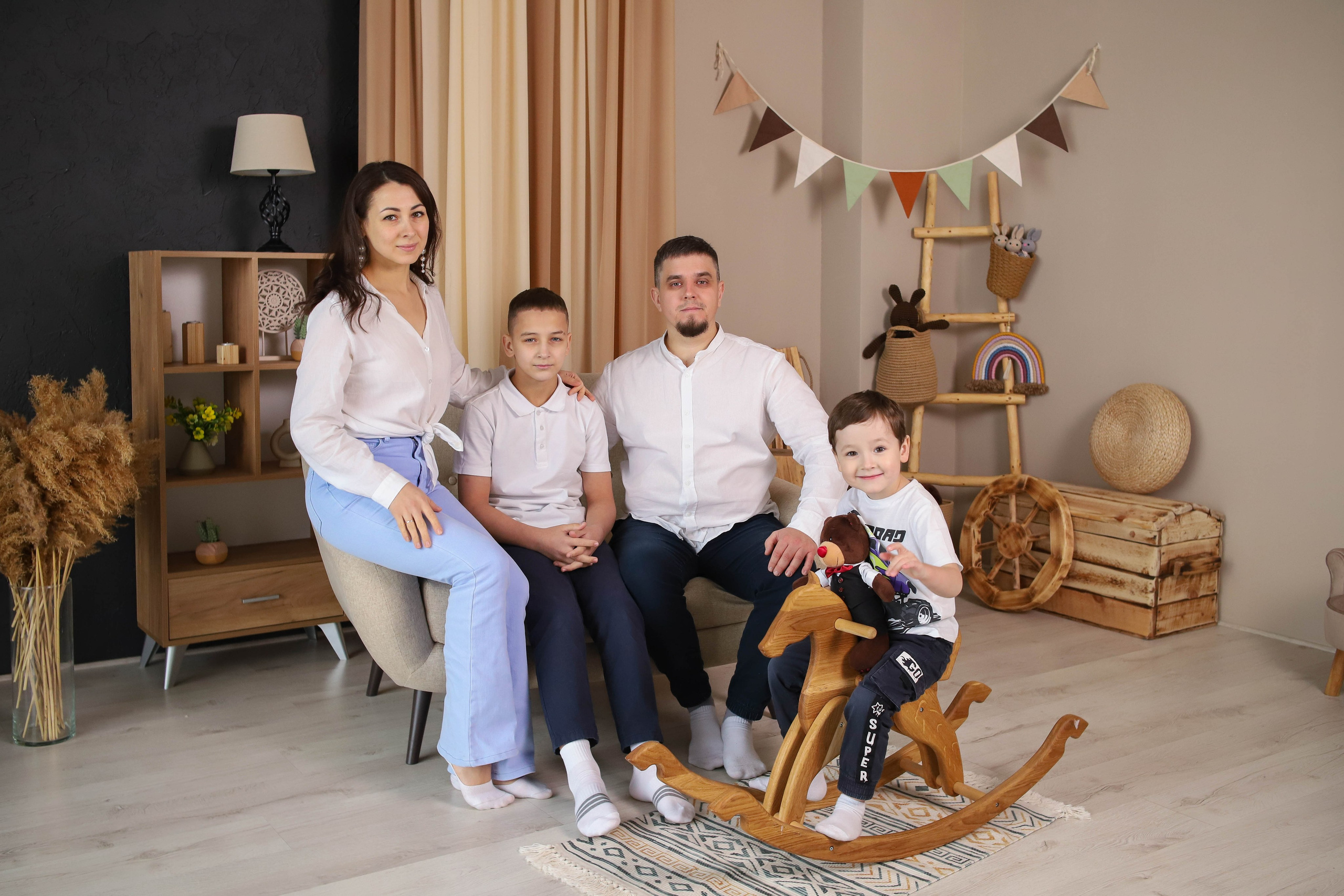 Фотостудия Зебра. Фотограф в Сургуте Брызгунова Анастасия